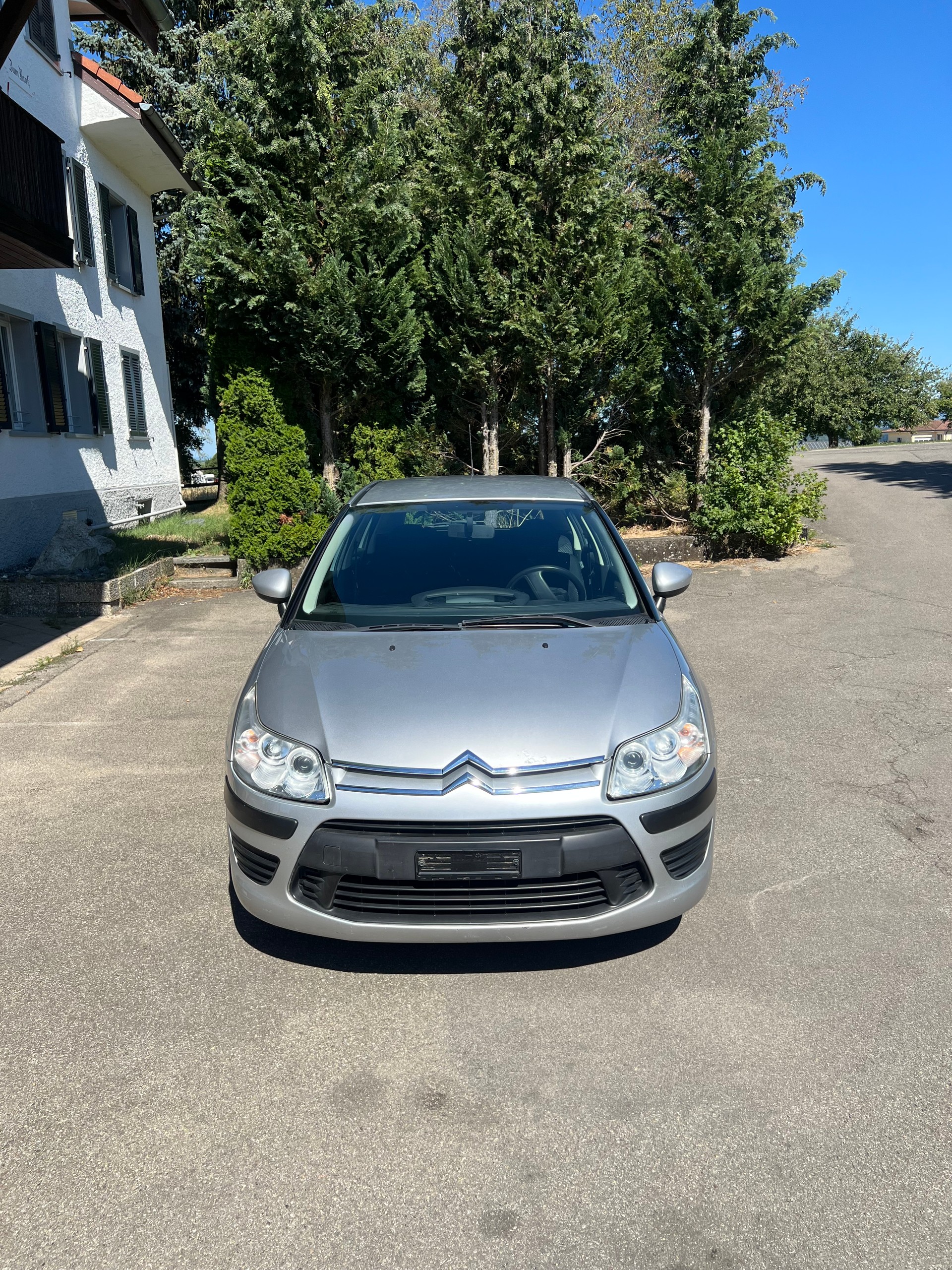 CITROEN C4 Berline 1.4i 16V Essentiel (X)-image-0