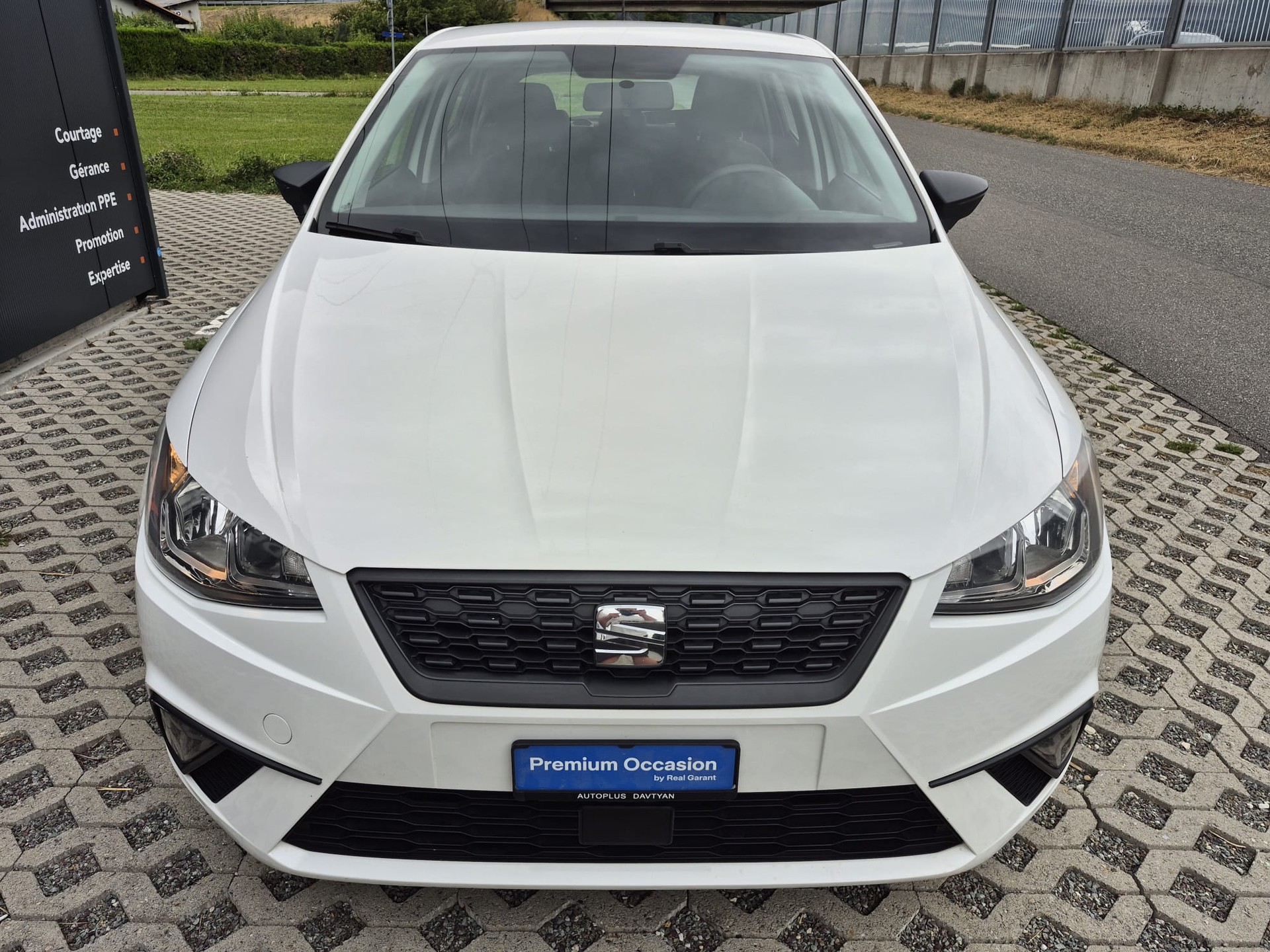 SEAT Ibiza 1.0 EcoTSI Reference-image-0