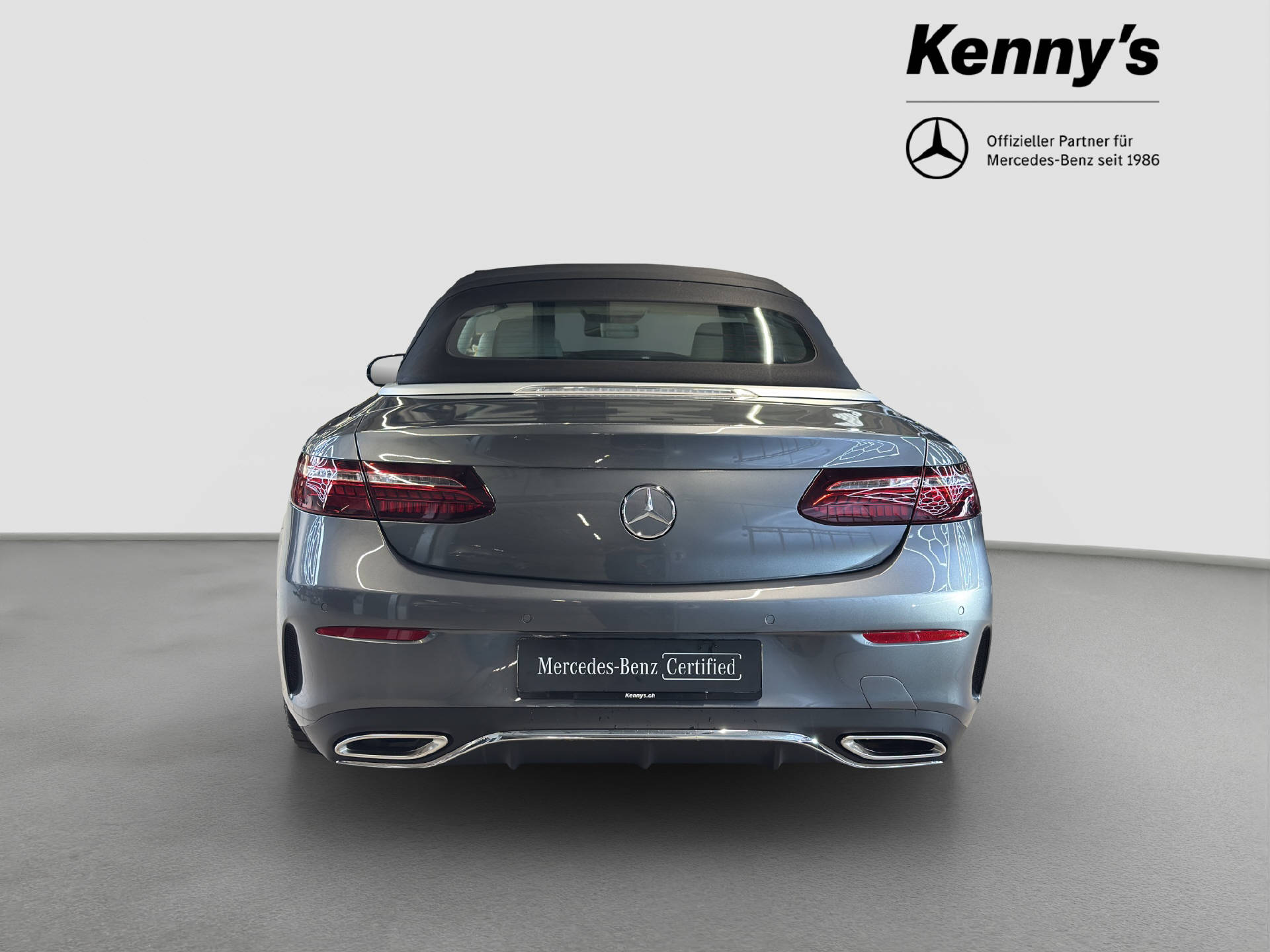 MERCEDES-BENZ E 300 AMG Line Cabriolet-image-5