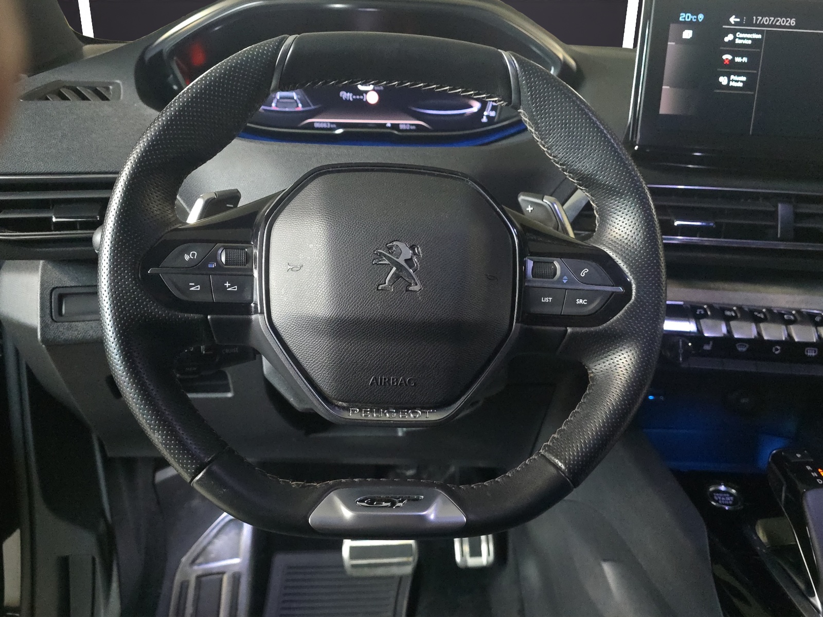 PEUGEOT 3008 1.5 BlueHDi GT EAT8 CH-Fahrzeug-image-11