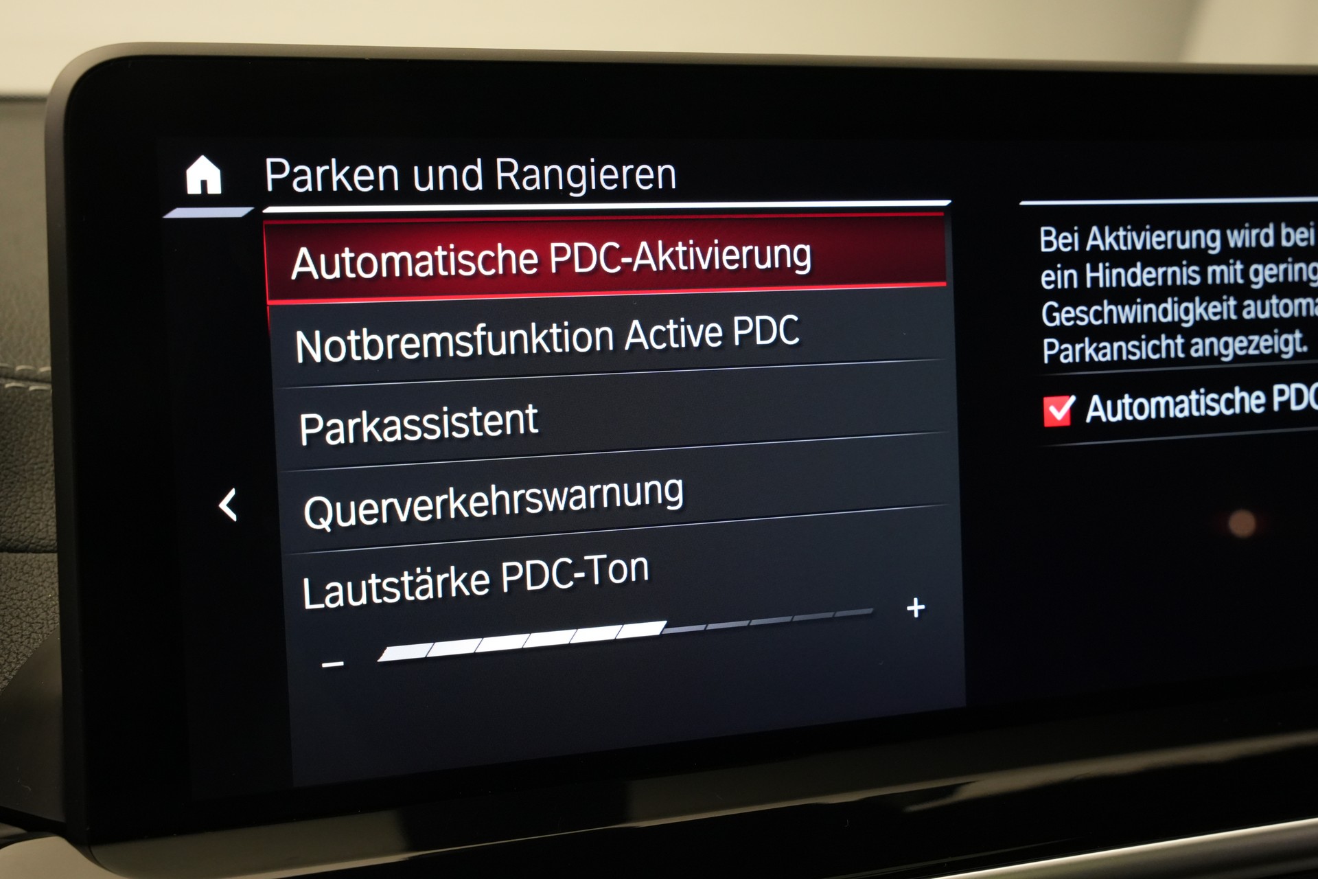 BMW X4M xDrive M Competition Steptronic *Panorama* *Lenkradheizung* *HuD*-image-35