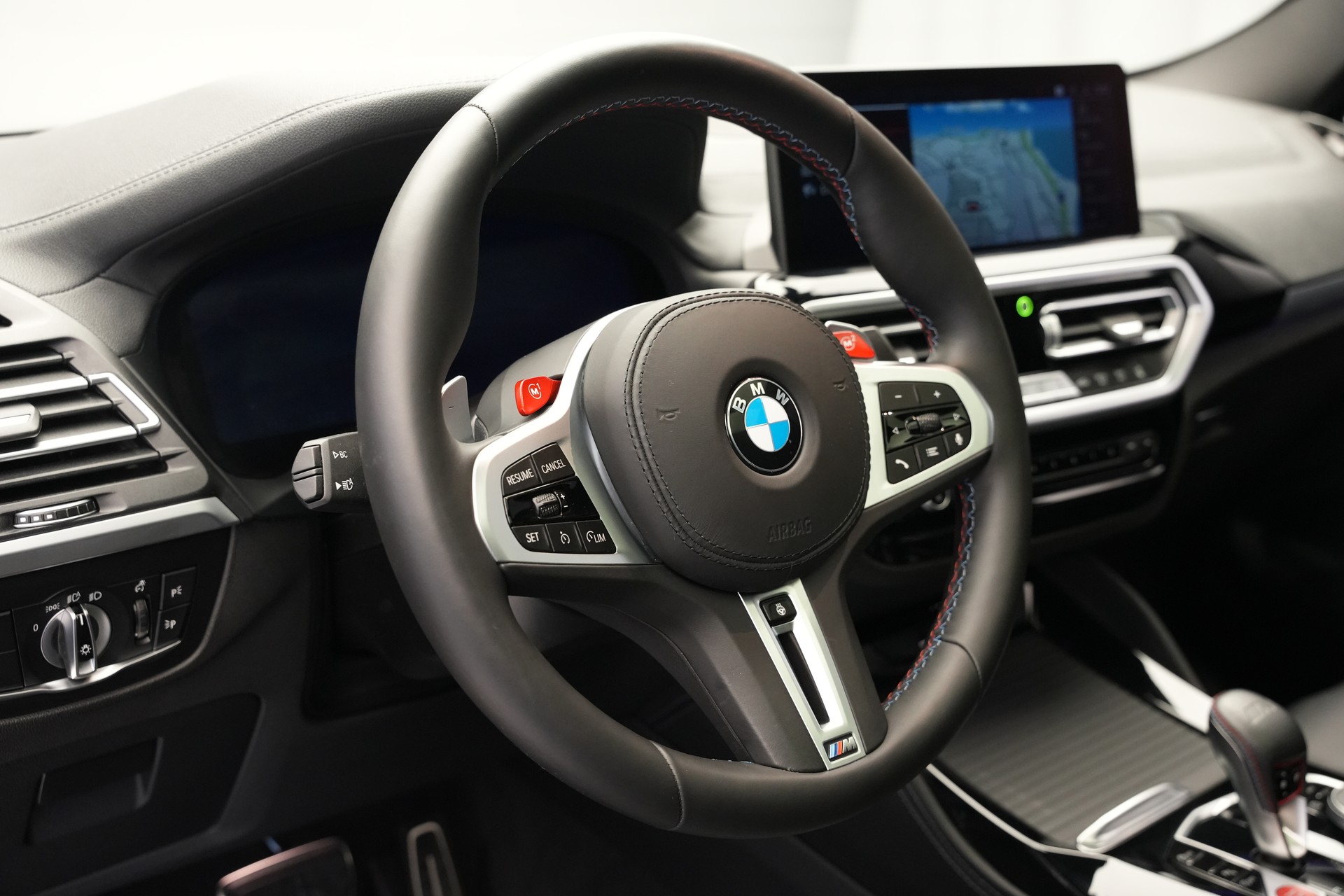 BMW X4M xDrive M Competition Steptronic *Panorama* *Lenkradheizung* *HuD*-image-21