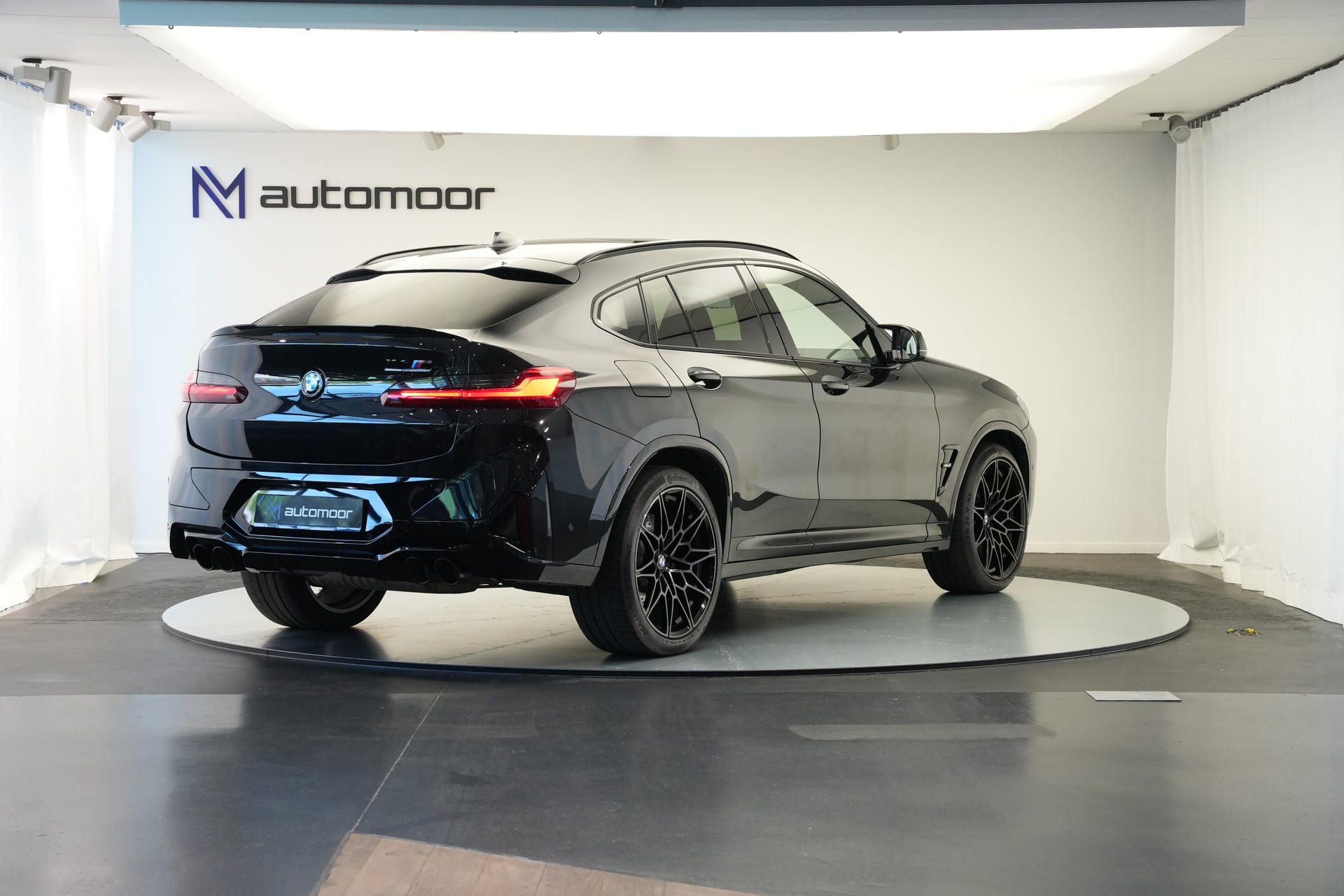 BMW X4M xDrive M Competition Steptronic *Panorama* *Lenkradheizung* *HuD*-image-4