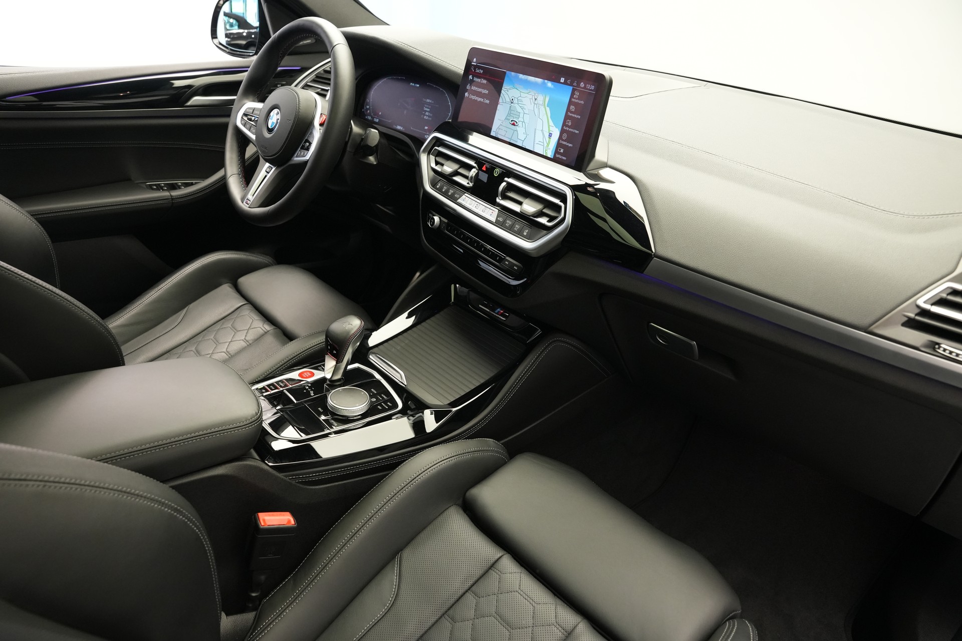 BMW X4M xDrive M Competition Steptronic *Panorama* *Lenkradheizung* *HuD*-image-12