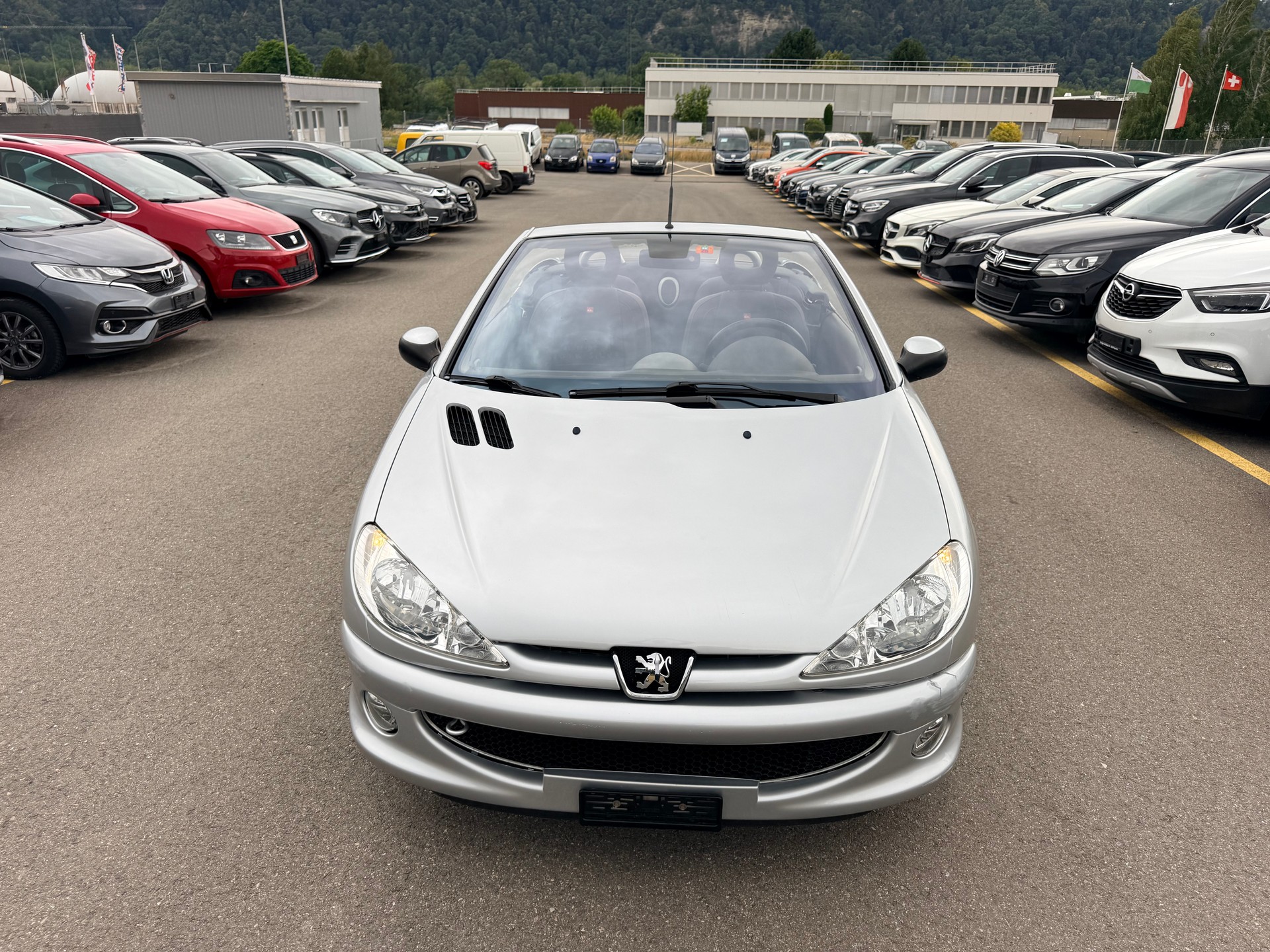 PEUGEOT 206 CC 1.6 16V Quiksilver-image-11