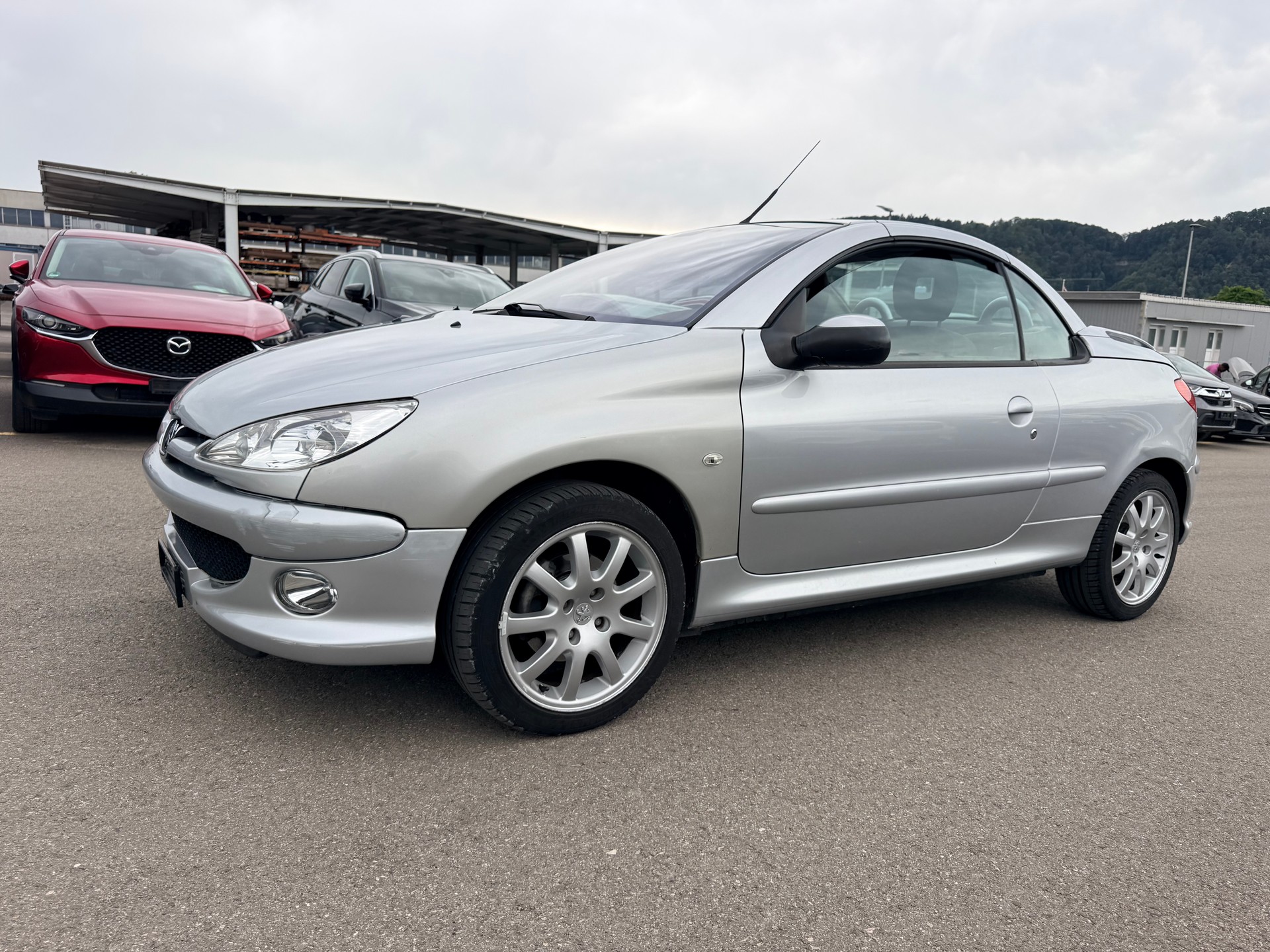 PEUGEOT 206 CC 1.6 16V Quiksilver-image-2