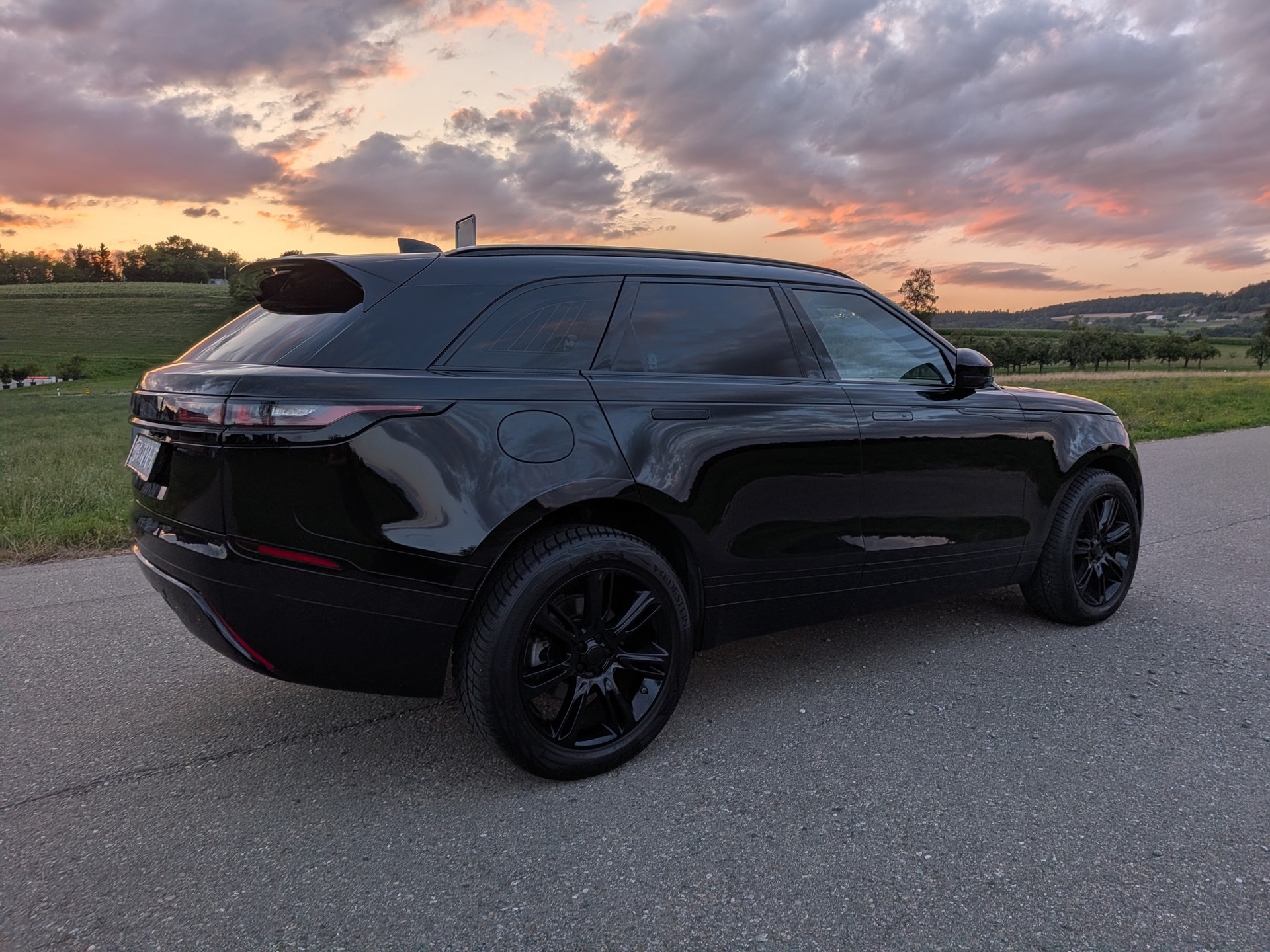 LAND ROVER Range Rover Velar R-Dynamic P 250 SE Automatic-image-9