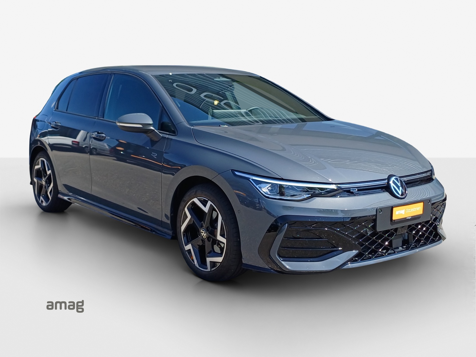 VW Golf 1.5 e TSI mHEV R-Line DSG-image-5