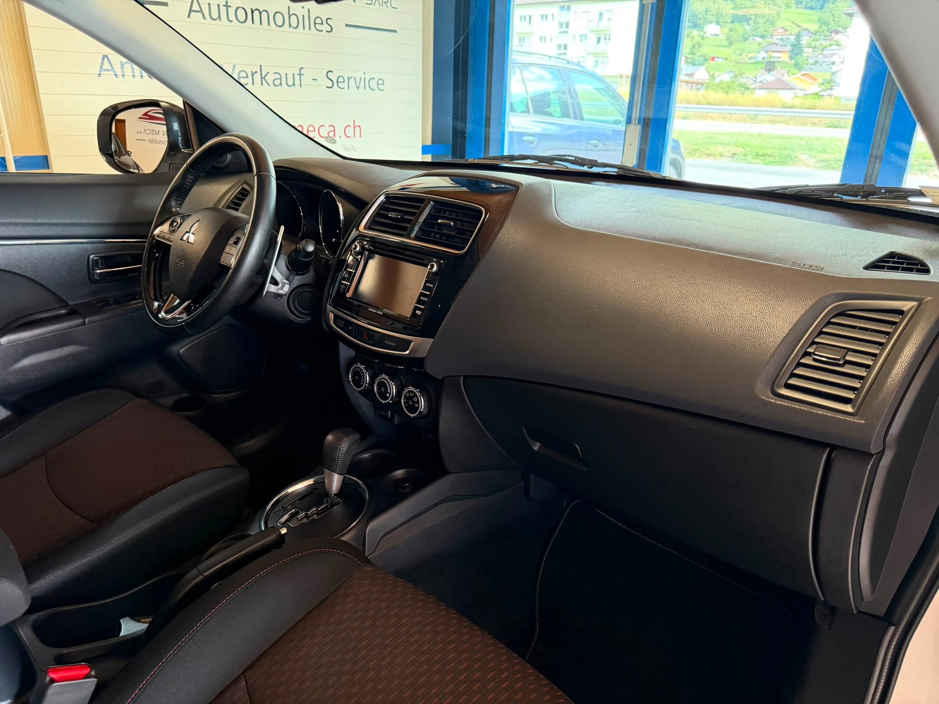 MITSUBISHI ASX 2.2 DID Style Hyaku Edition 4WD Automatic-image-18