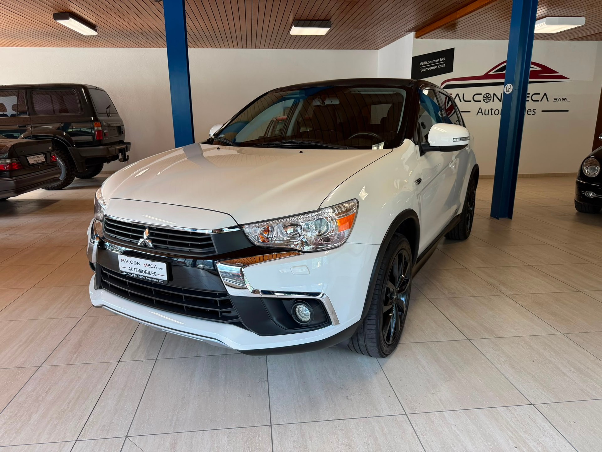 MITSUBISHI ASX 2.2 DID Style Hyaku Edition 4WD Automatic-image-3