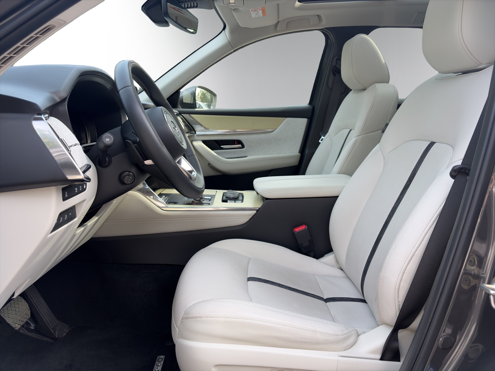 Image MAZDA CX-60 CX-60 e-Sky. 327 Tak. AWD