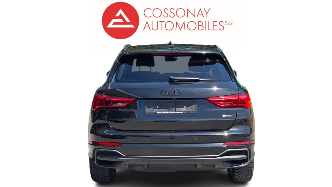 AUDI Q3 40 TDI S line quattro S-tronic-image-5