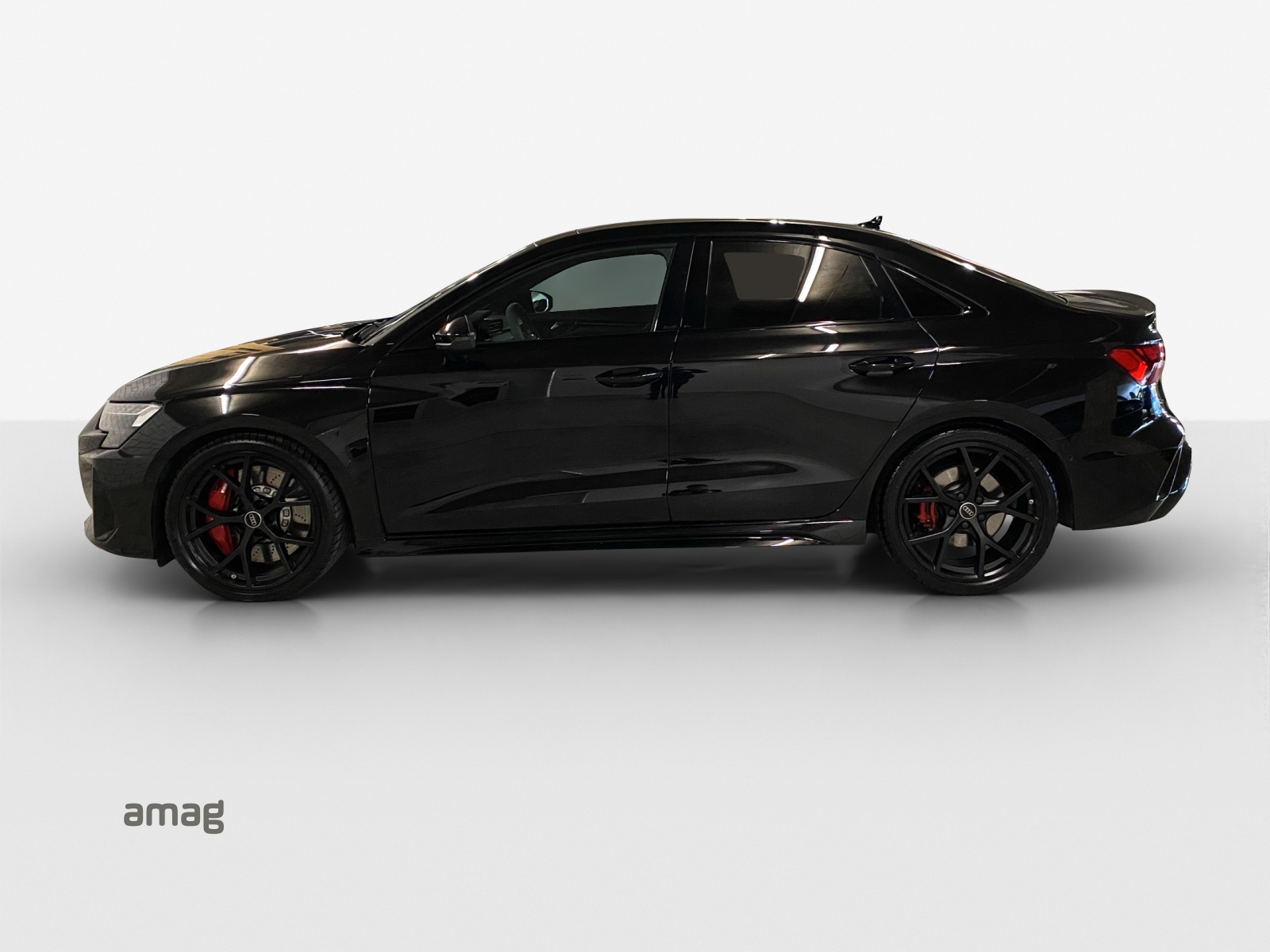 AUDI RS3 Limousine 2.5 TSI quattro S-tronic-image-1
