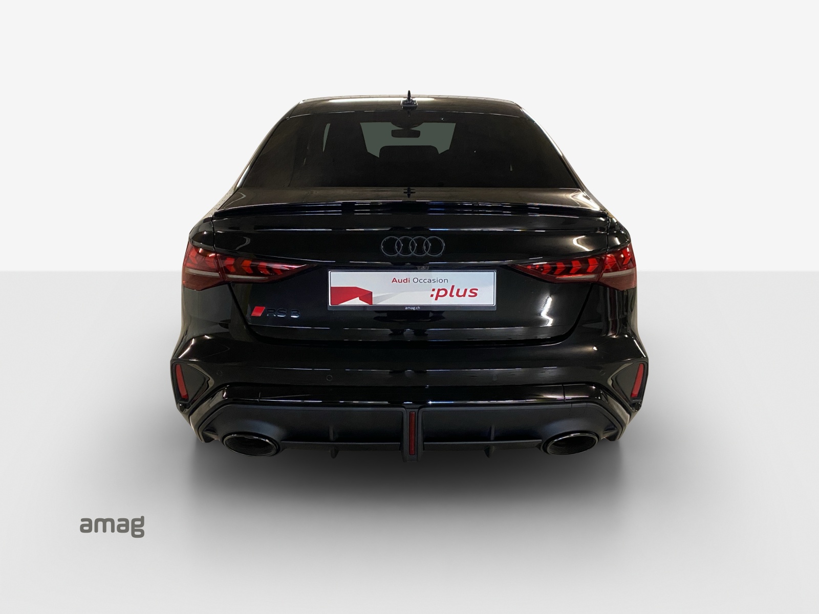 AUDI RS3 Limousine 2.5 TSI quattro S-tronic-image-3