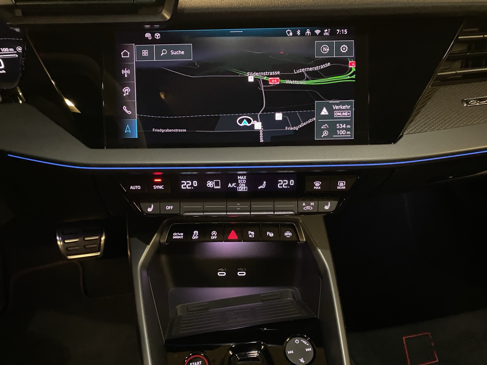 AUDI RS3 Limousine 2.5 TSI quattro S-tronic-image-10