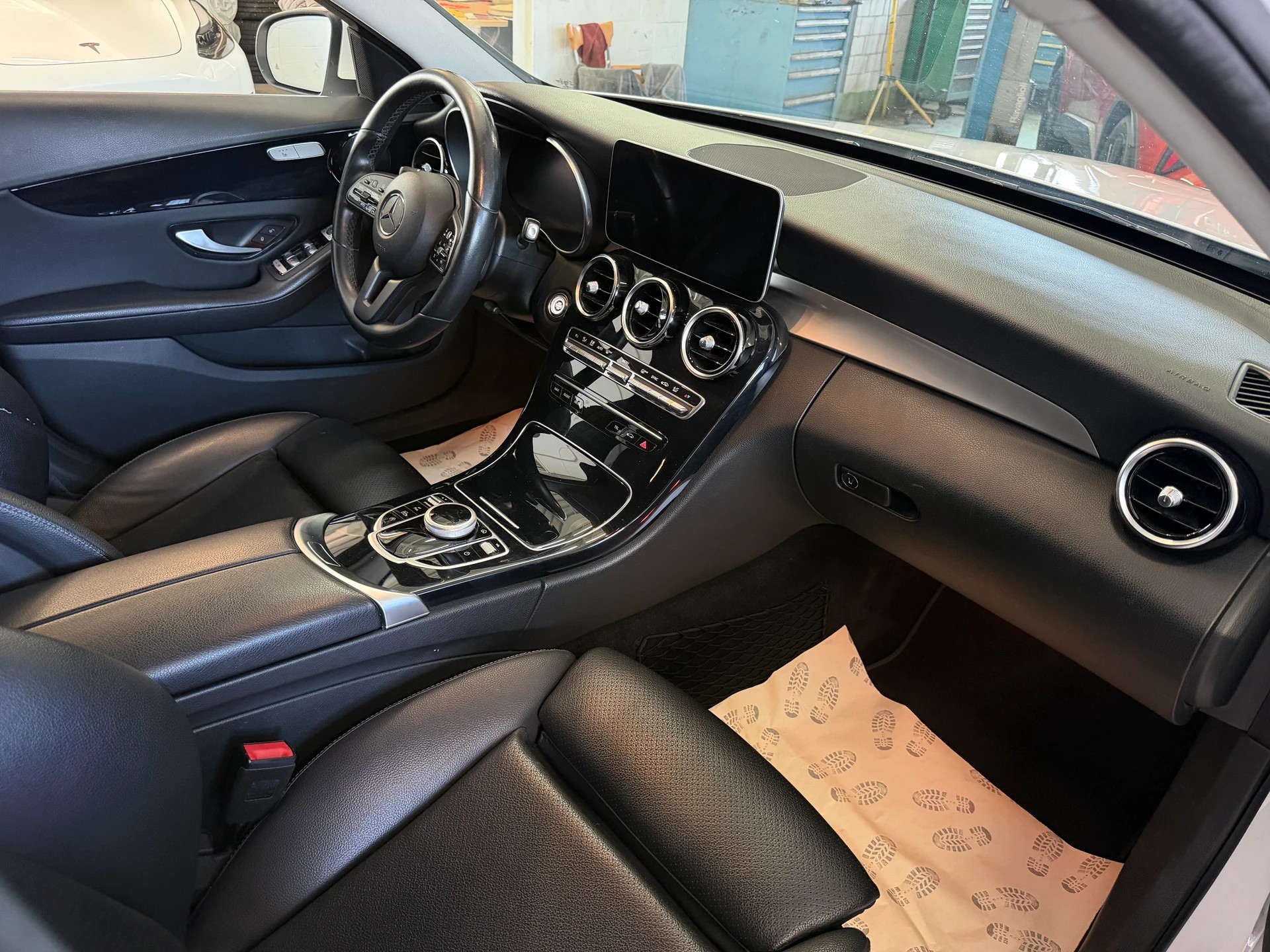 MERCEDES-BENZ C 220 d Swiss Star 4M 9G-Tronic | CH-Auto | 1-Hand | Frisch MFK | Ab Service-image-9