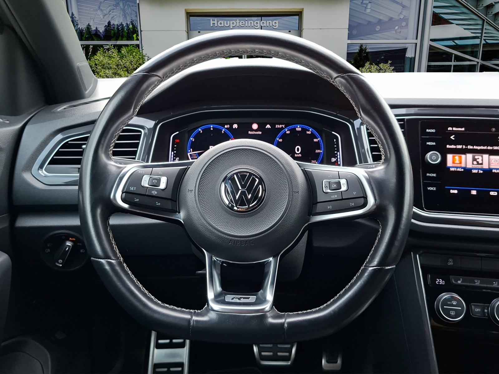 VW T-Roc 2.0 TSI Sport DSG 4Motion-image-12