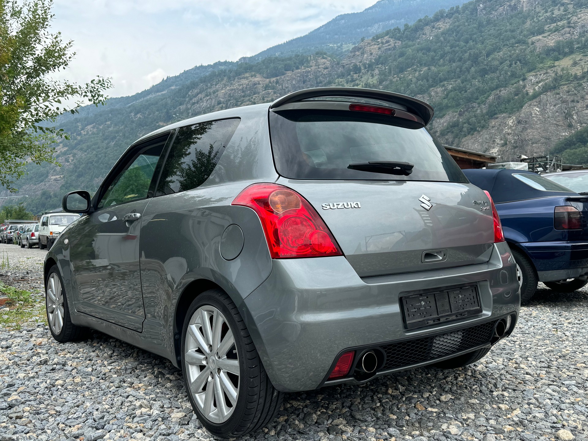 SUZUKI Swift 1.6i 16V Sport-image-10