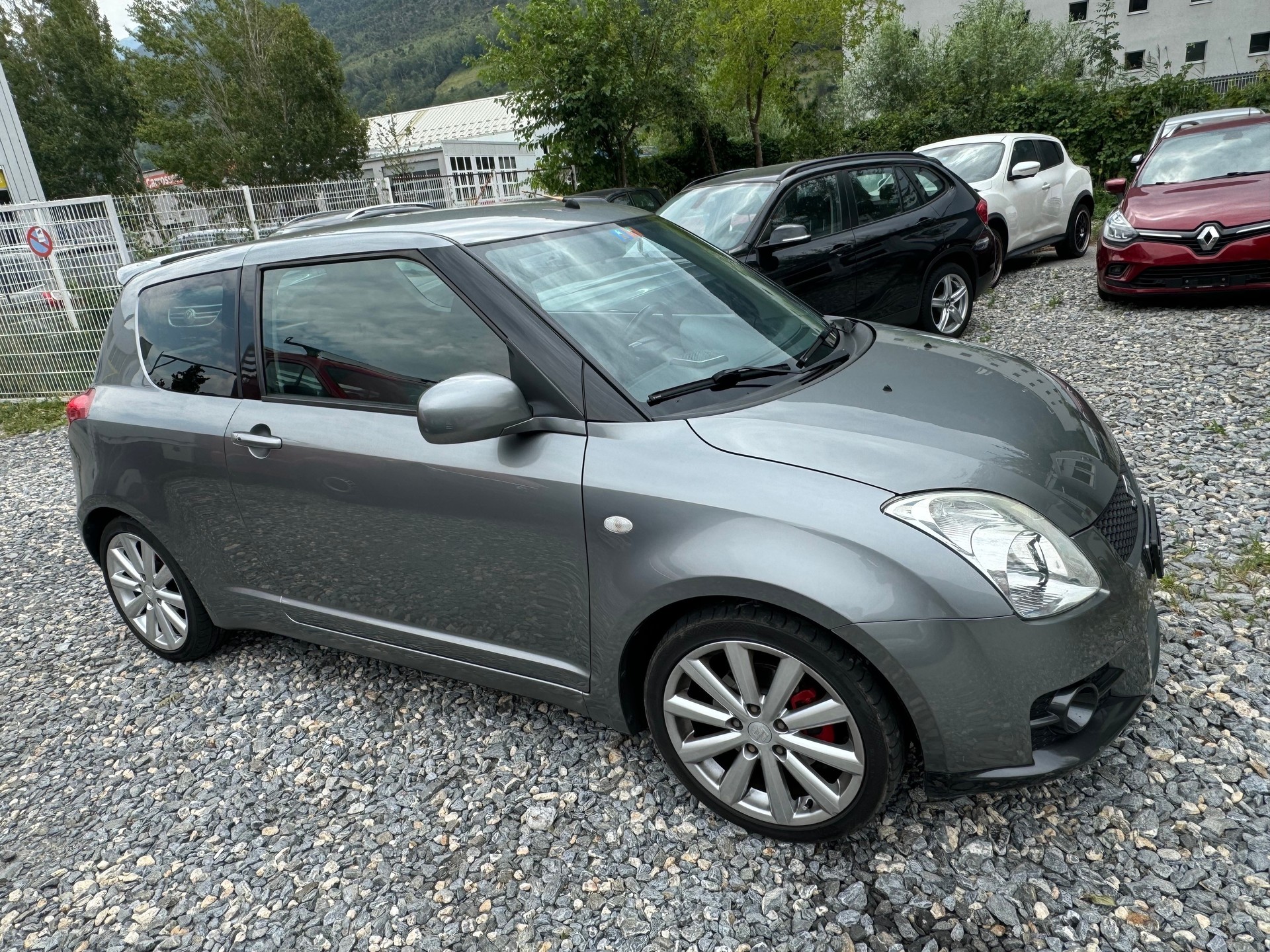 SUZUKI Swift 1.6i 16V Sport-image-2