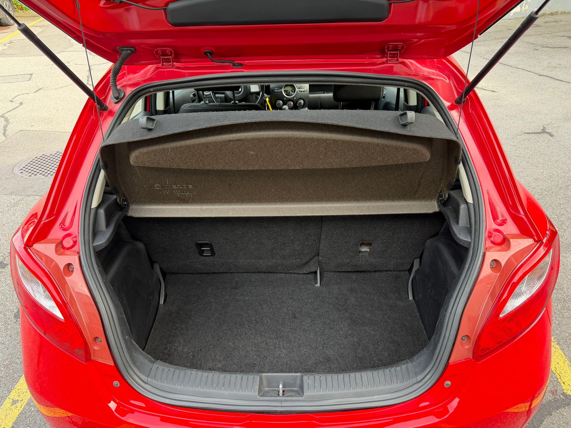 MAZDA 2 1.3i 16V Exclusive-image-10