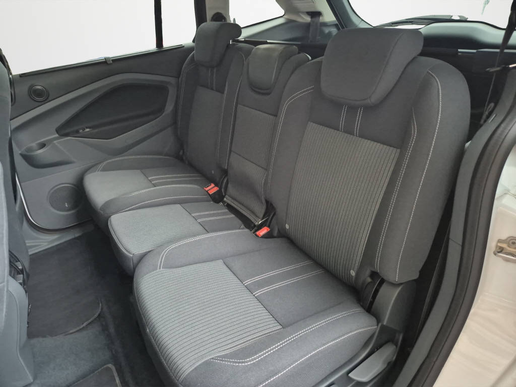 FORD Grand C-Max 2.0 TDCi 163 Titanium-image-11