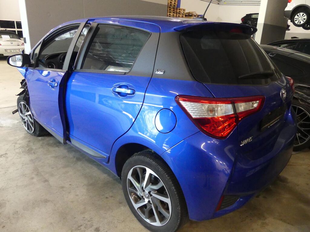 TOYOTA Yaris 1.5 Comfort-image-3
