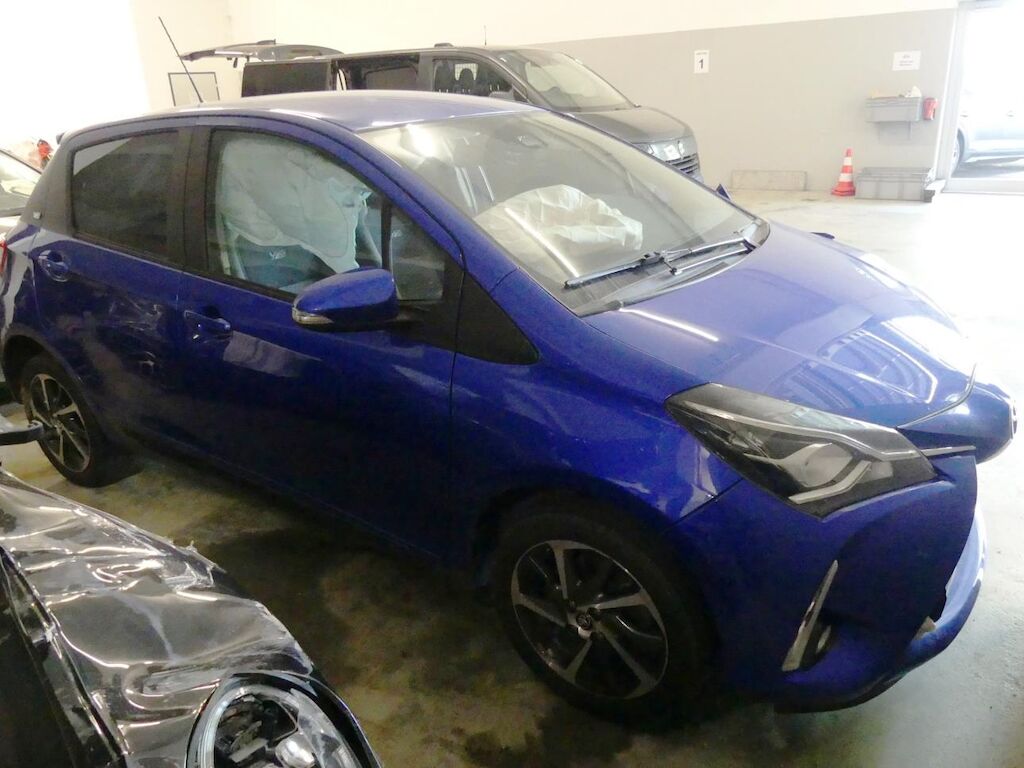 TOYOTA Yaris 1.5 Comfort-image-5