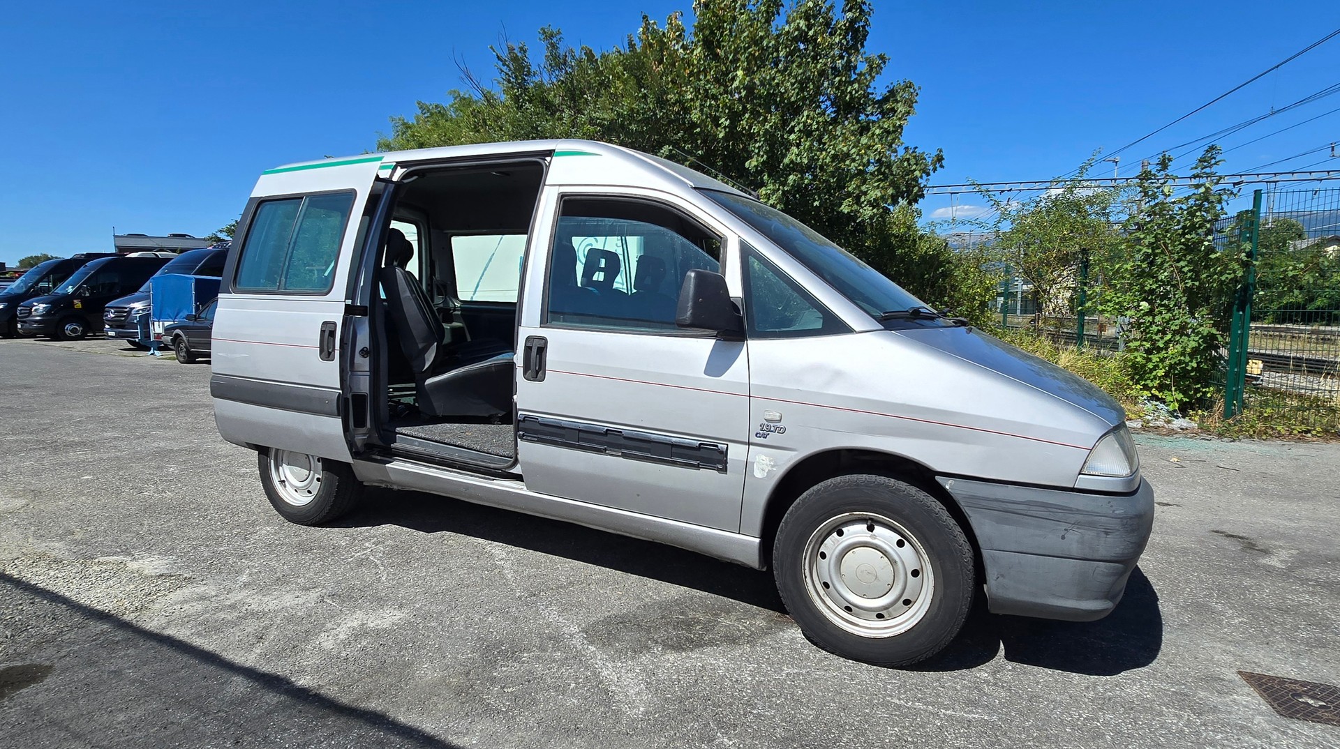 FIAT 1.9 TD Combi 5 Places-image-0