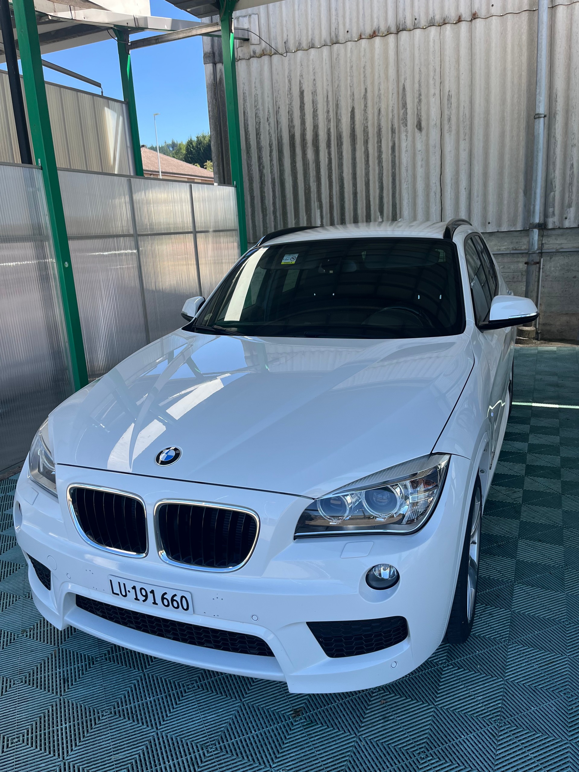 BMW 20d xDrive-image-0