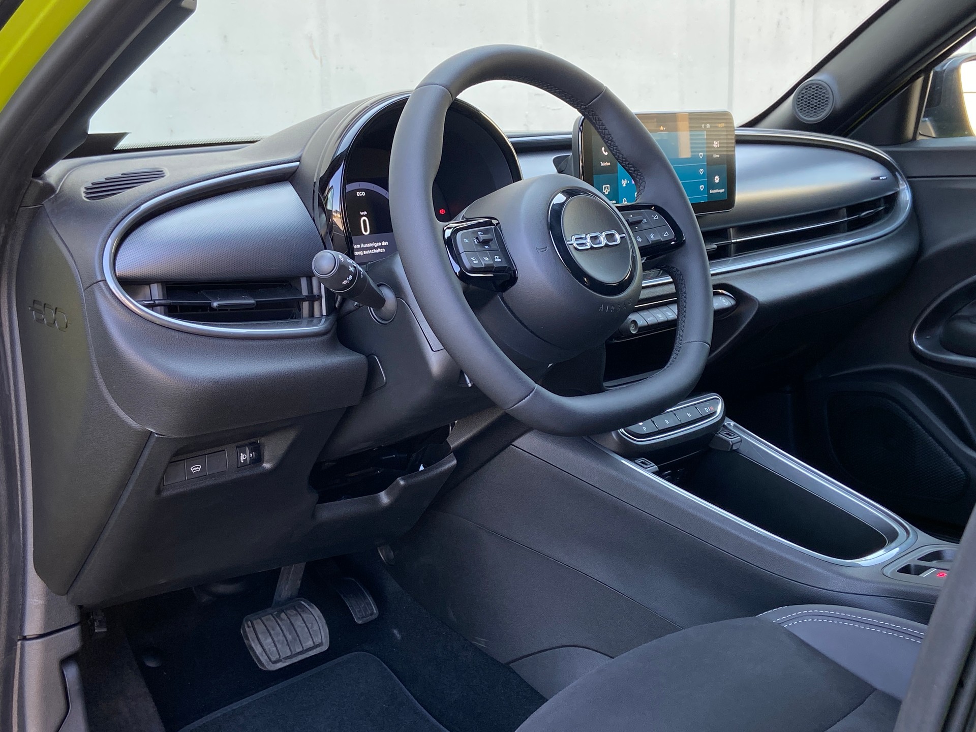 FIAT 600h Mild Hybrid Sport 145PS-image-3