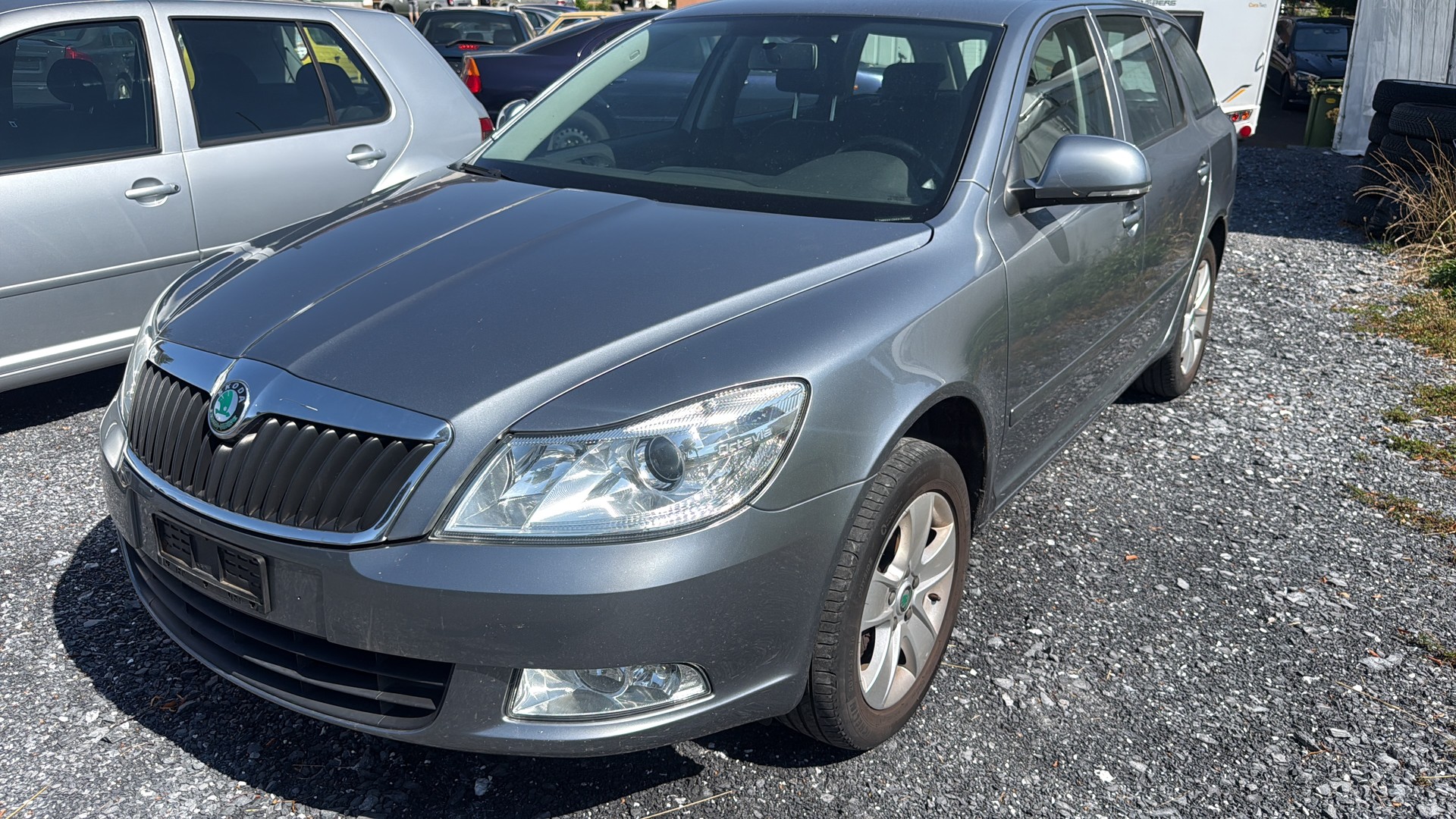 SKODA Octavia Combi 1.8 TSI Laurin & Klement 4x4-image-0