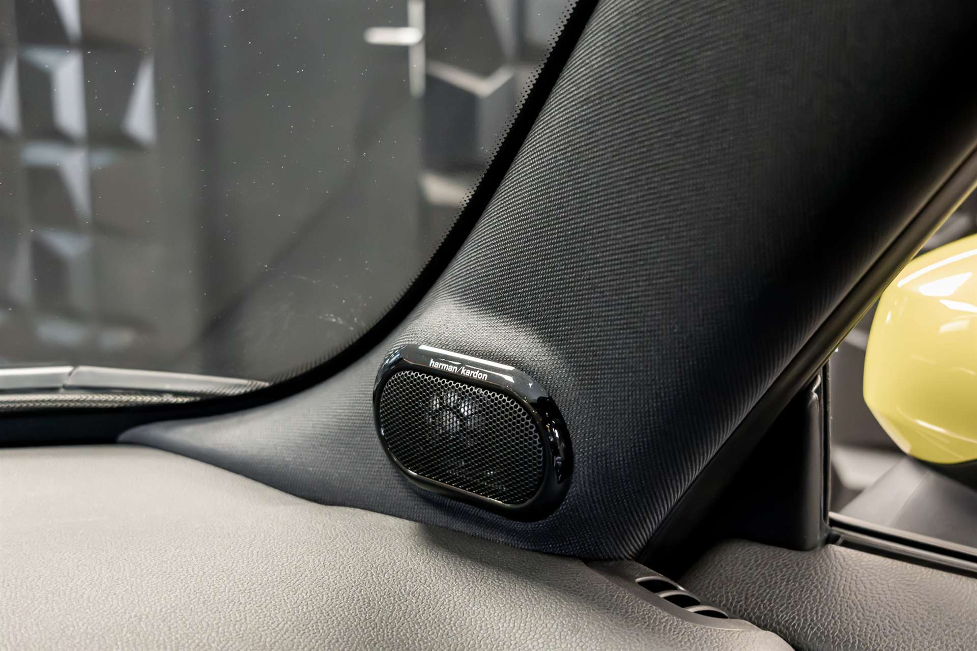 MINI Cooper SE-image-25