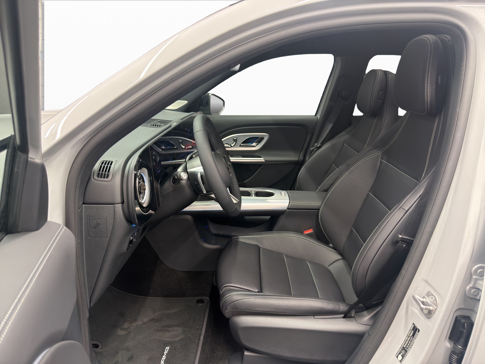 MERCEDES-BENZ GLB 220 AMG Line 4Matic-image-6