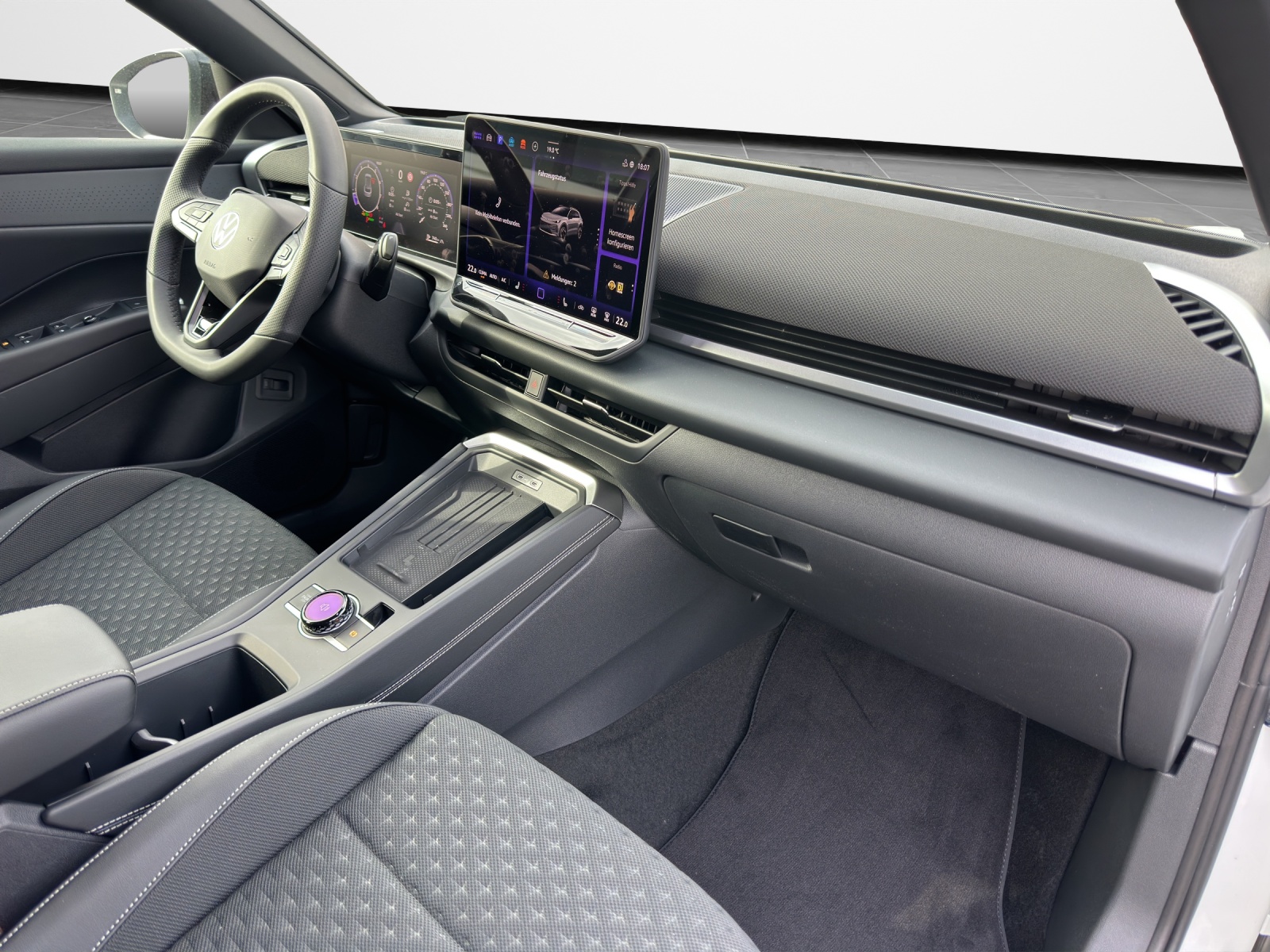 VW T-Roc 1.5 eTSI *NEUSTES MODELL*CH-Wagen* mHEV R-Line DSG-image-12