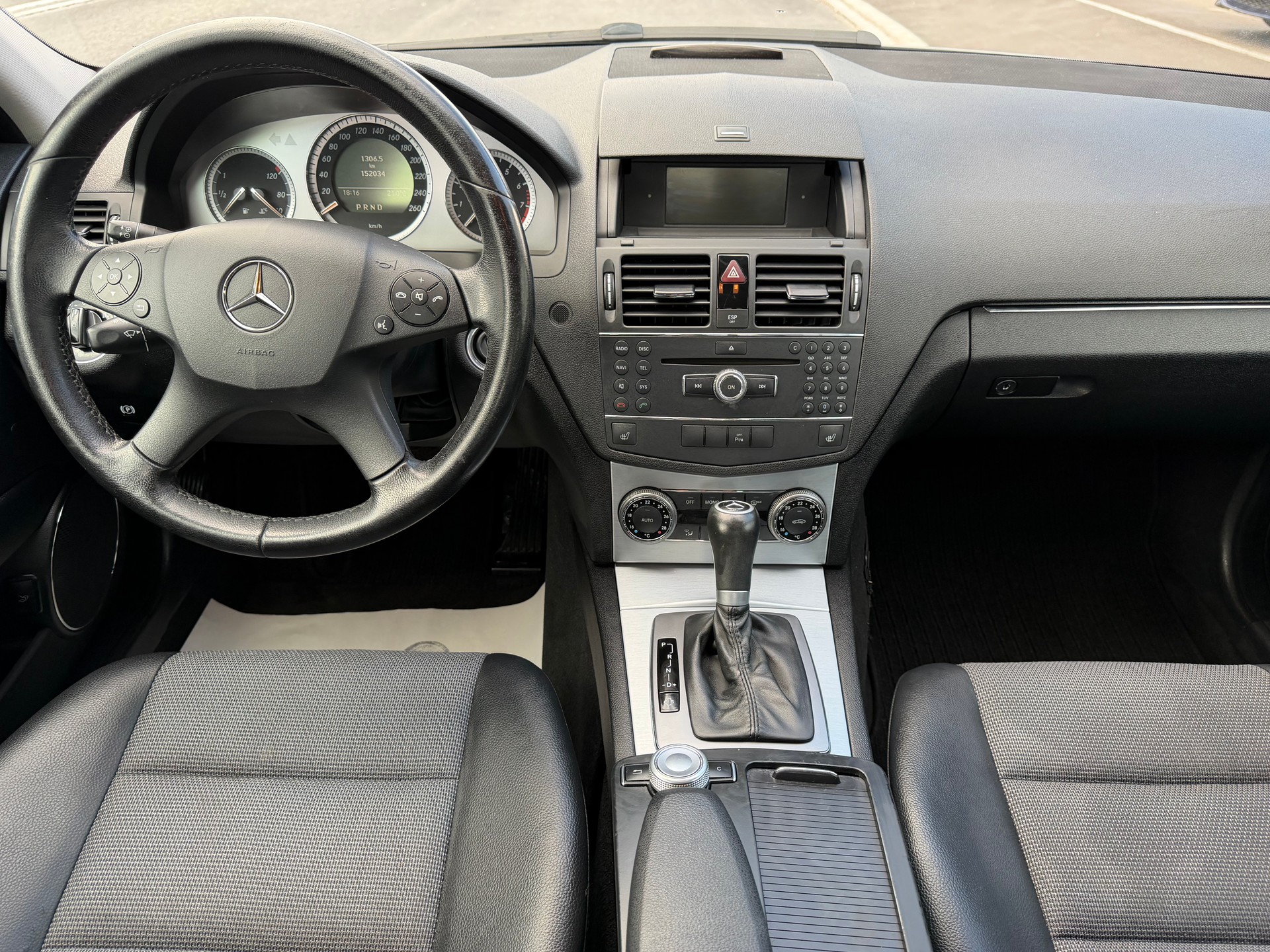 MERCEDES-BENZ C 200 Kompressor Avantgarde Automatic-image-10