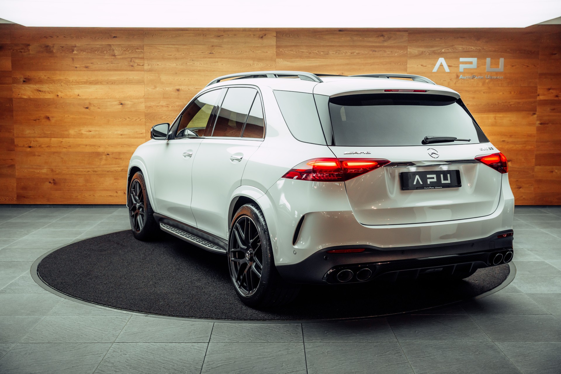 MERCEDES-BENZ GLE 53 AMG 4Matic + 9G-Speedshift MY26-image-2