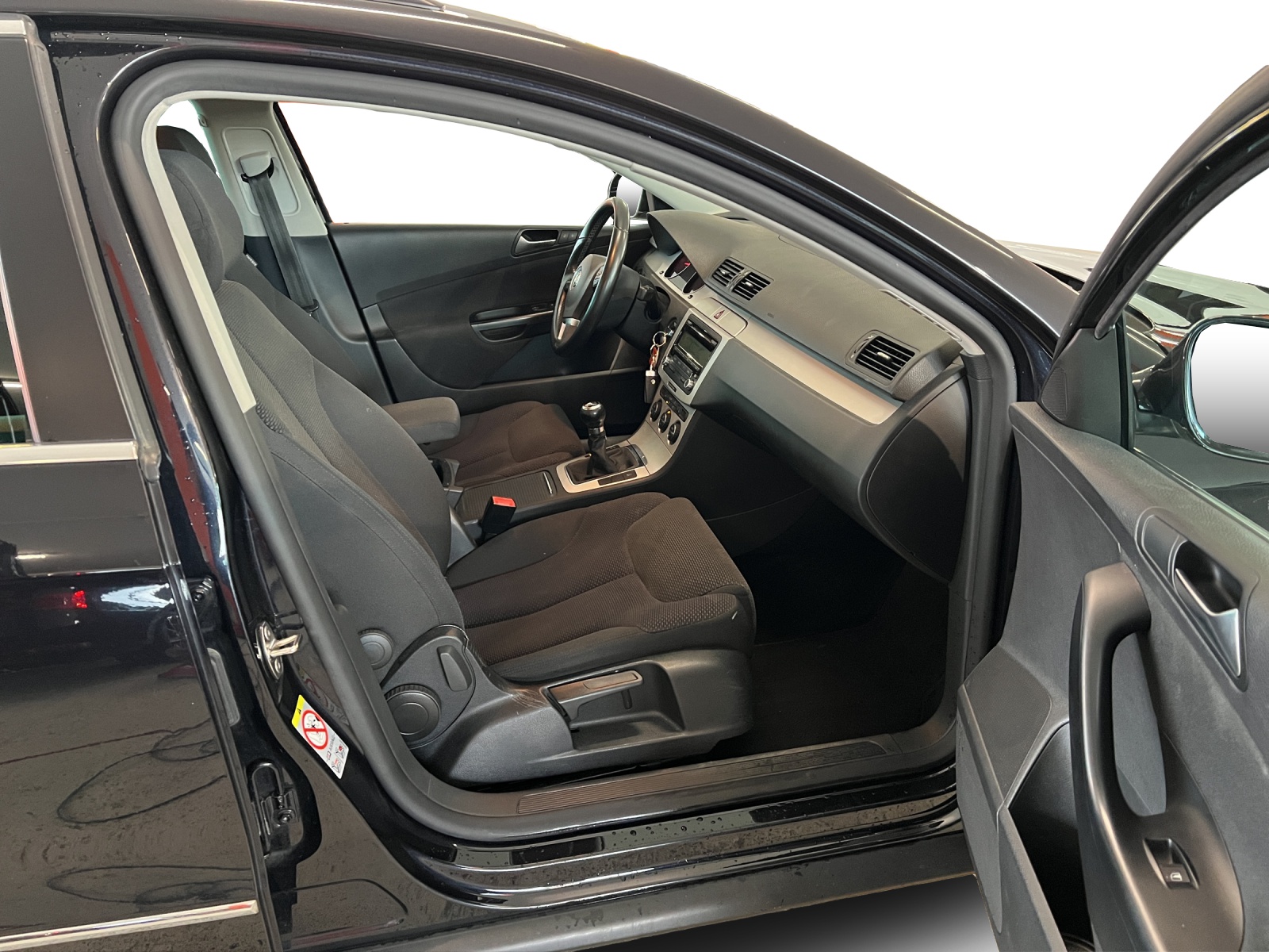 VW Passat Variant 2.0 TDI Value-image-6