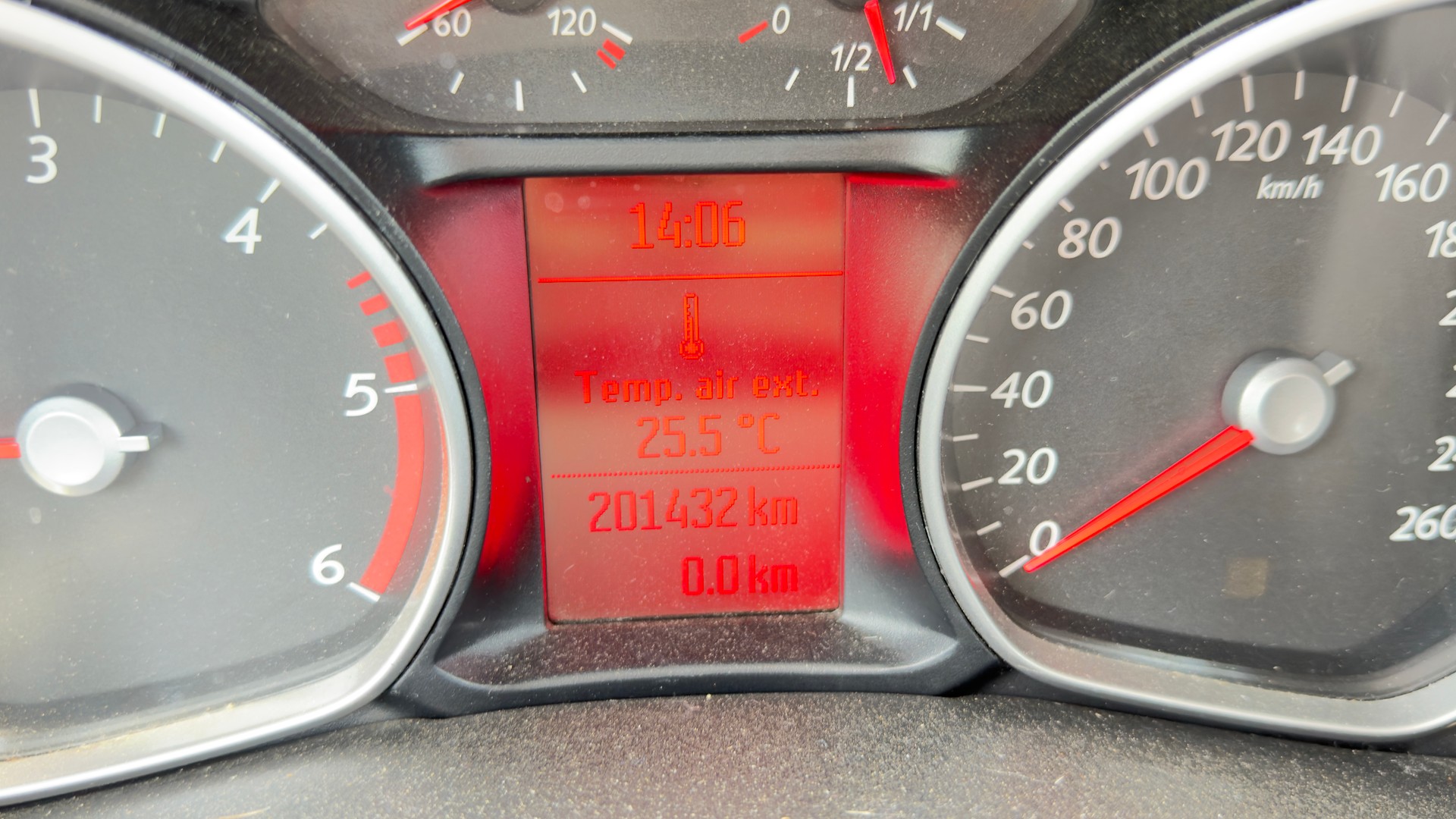 FORD Mondeo 2.0 TDCi 16V Winner-image-14