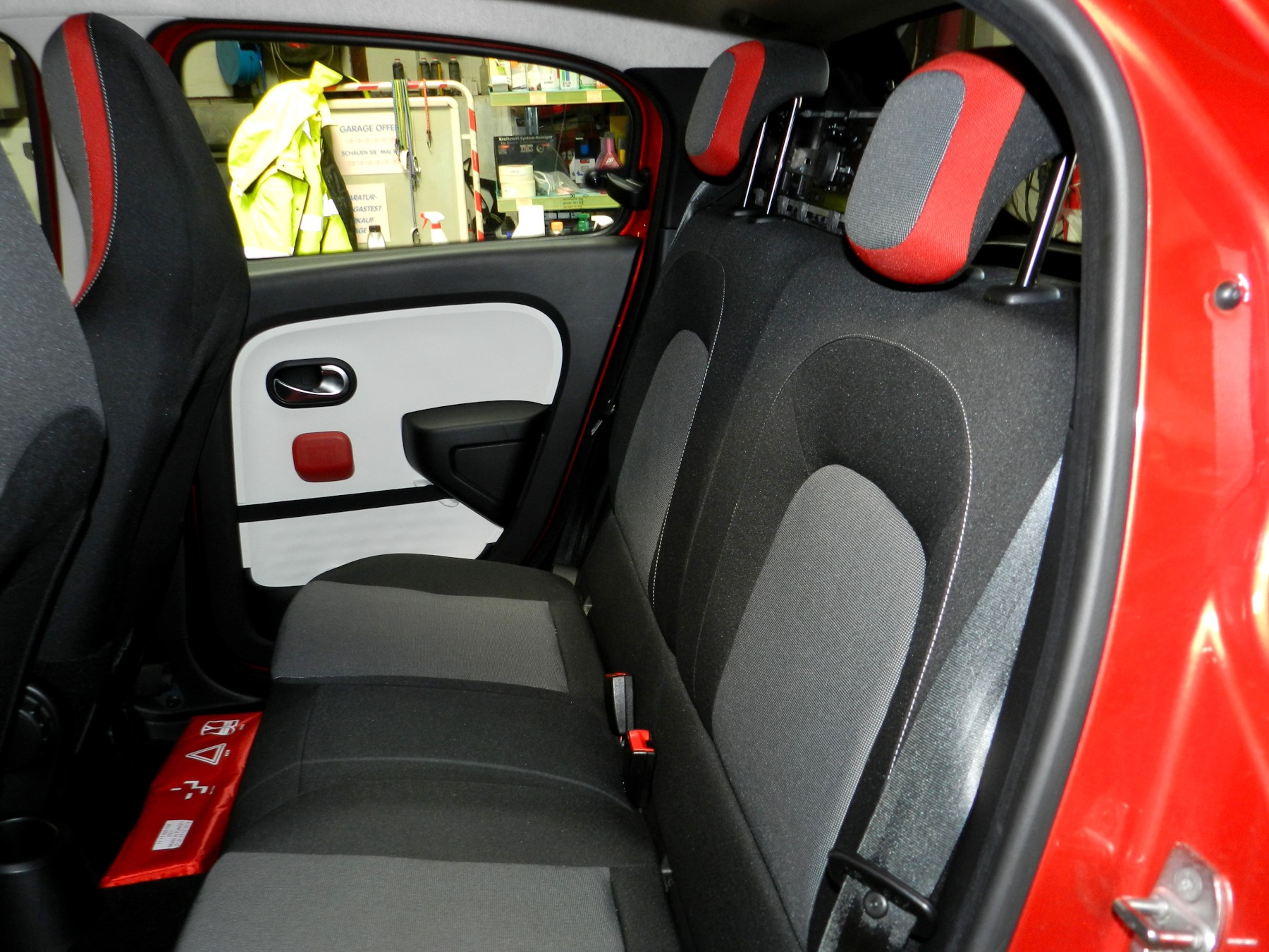 RENAULT Twingo 1.0 Zen-image-9
