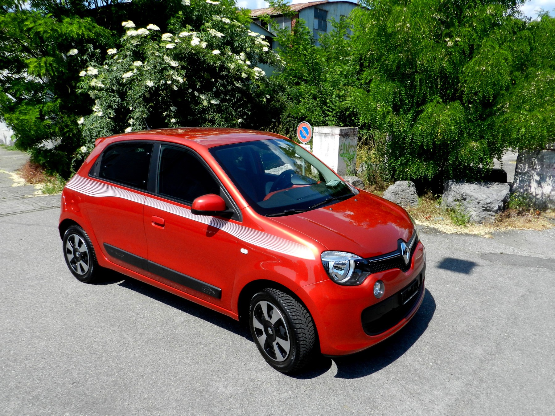 RENAULT Twingo 1.0 Zen-image-5