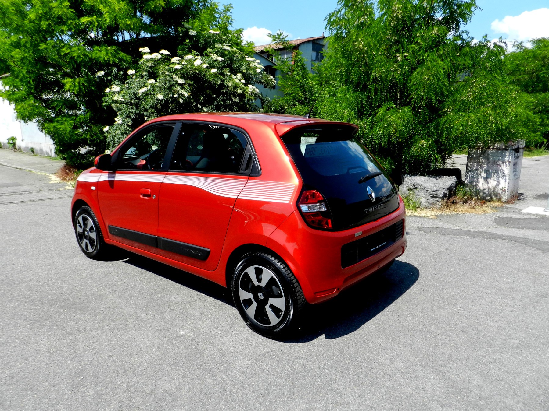 RENAULT Twingo 1.0 Zen-image-10