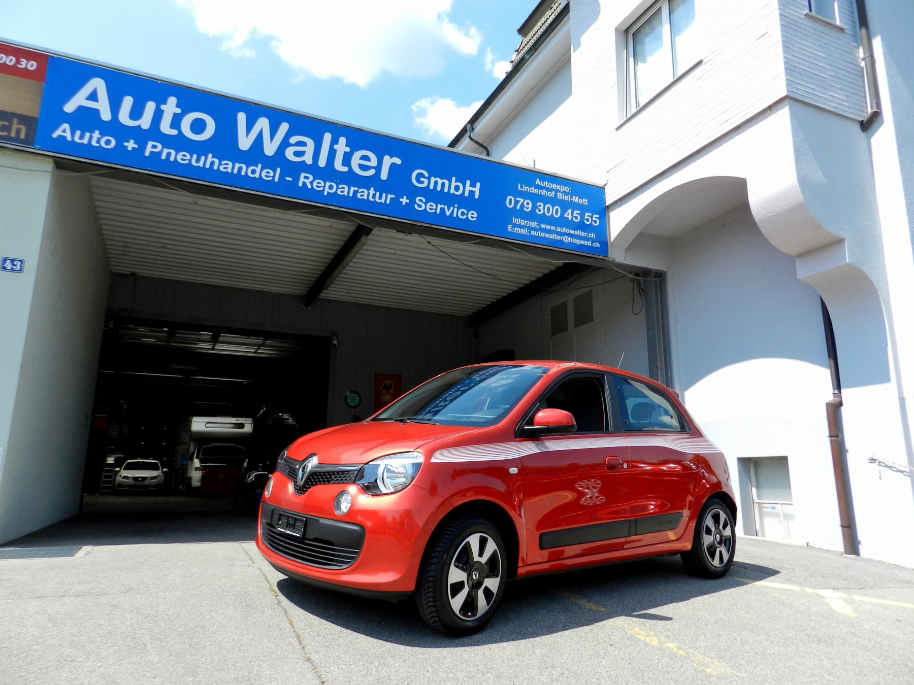RENAULT Twingo 1.0 Zen-image-15