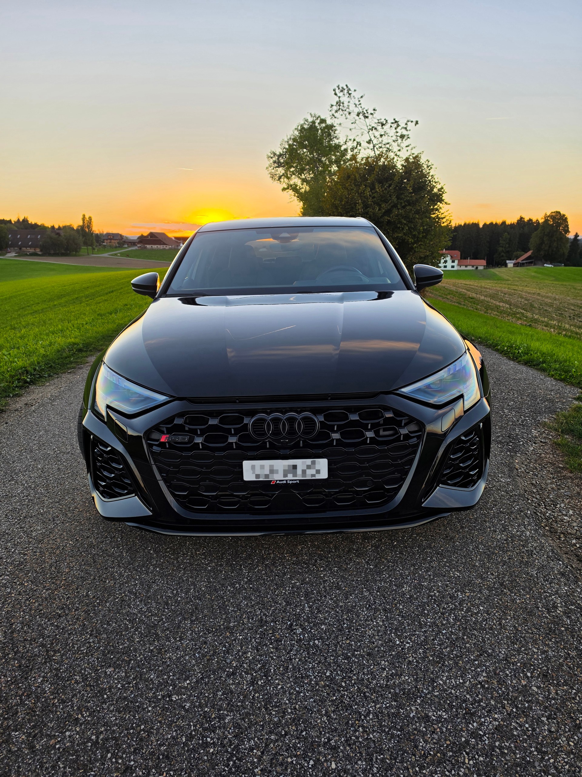 AUDI RS3 Sportback 2.5 TFSI quattro S-Tronic-image-1