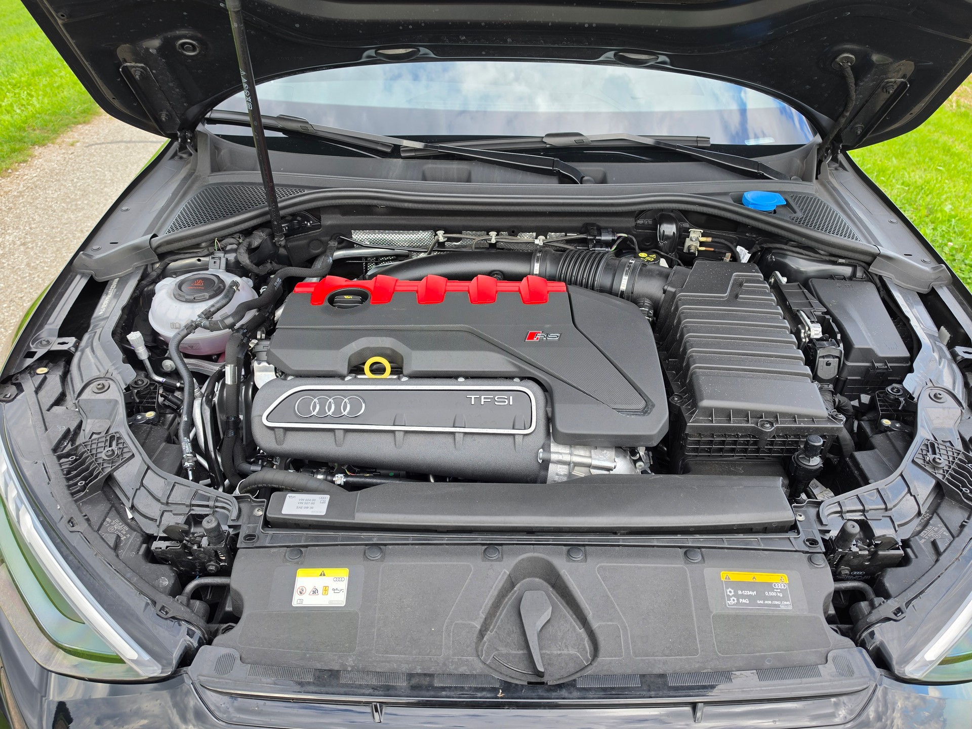 AUDI RS3 Sportback 2.5 TFSI quattro S-Tronic-image-15