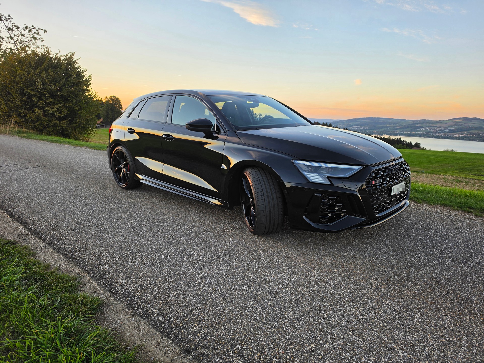 AUDI RS3 Sportback 2.5 TFSI quattro S-Tronic-image-0