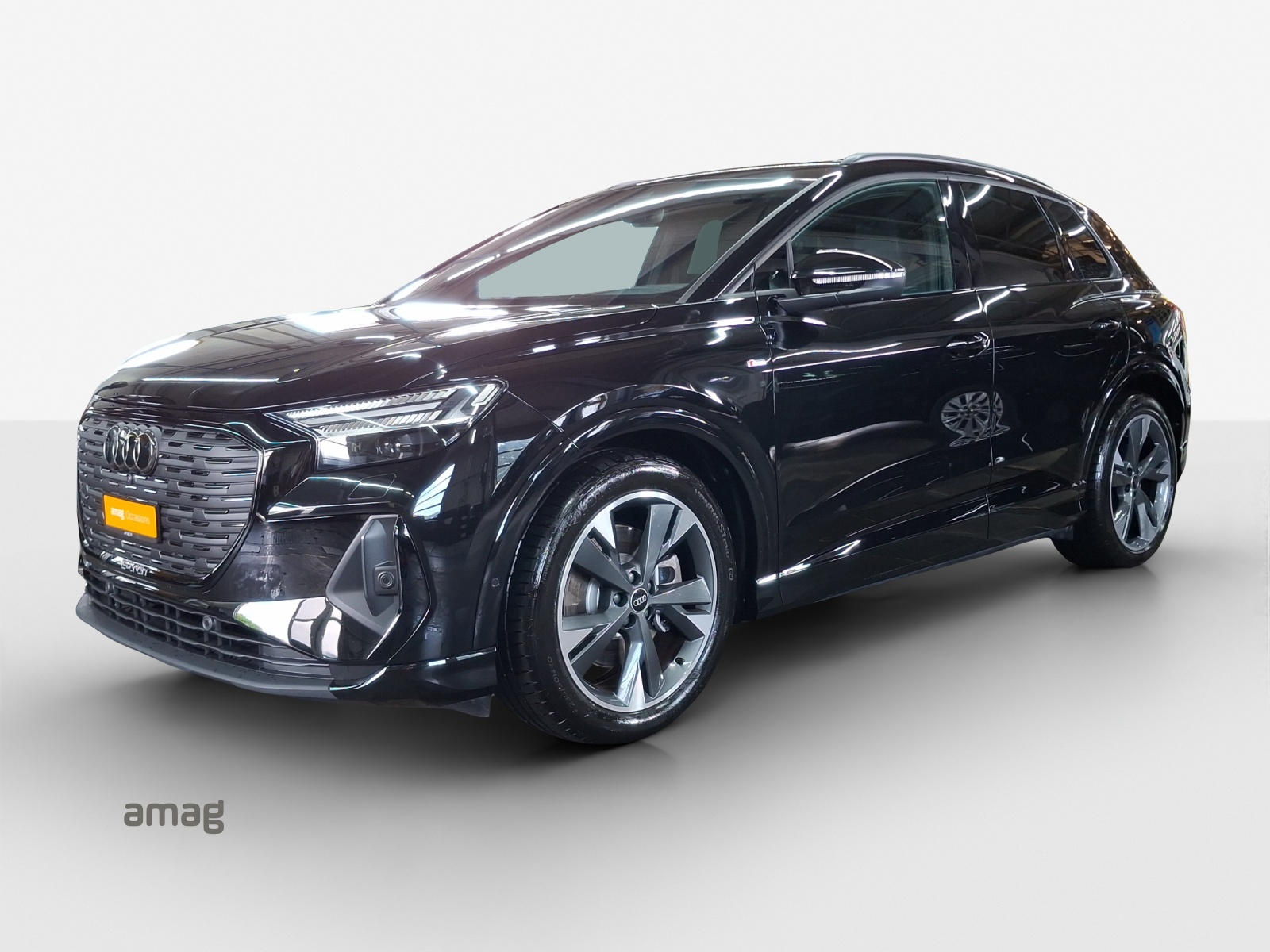 AUDI Q4 e-tron 45 Edition Swiss Ski quattro-image-0