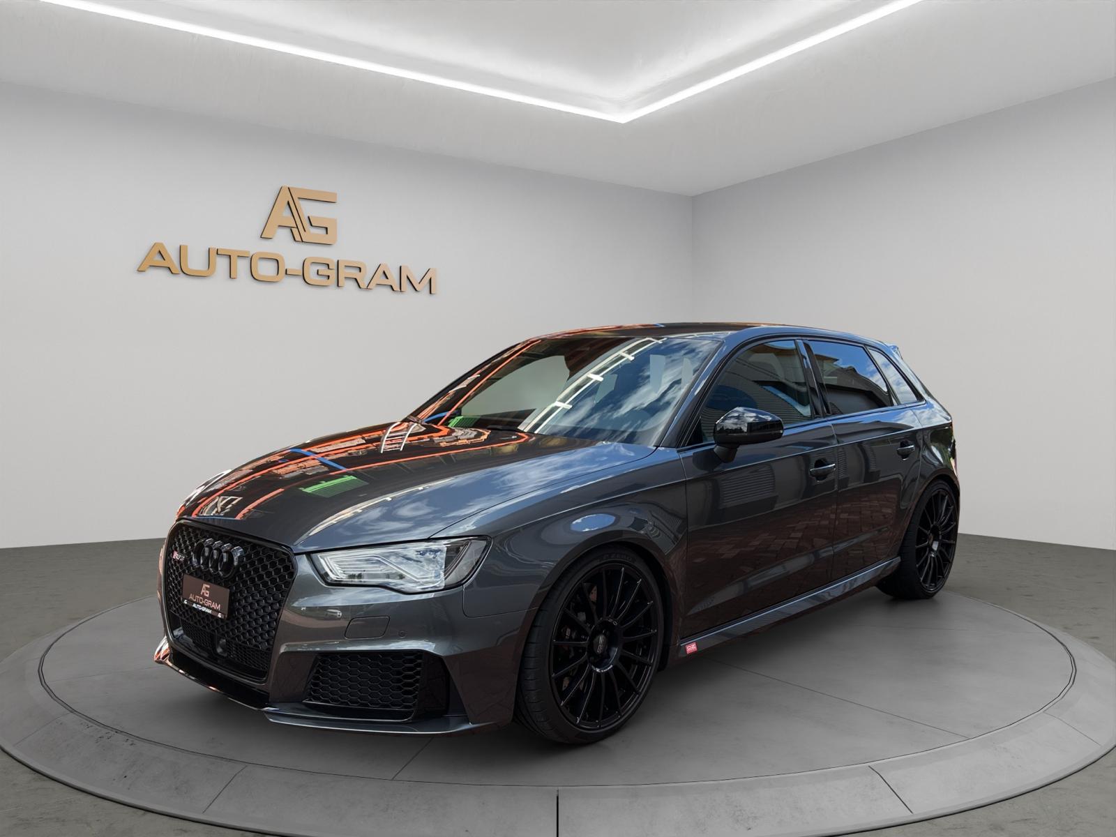 AUDI RS3 2.5 TSI quattro S-tronic-image-0