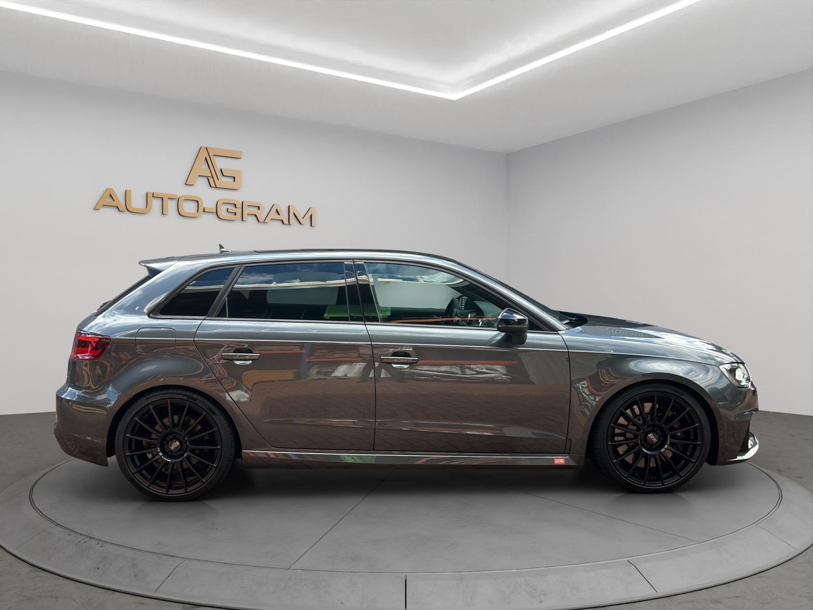 AUDI RS3 2.5 TSI quattro S-tronic-image-5