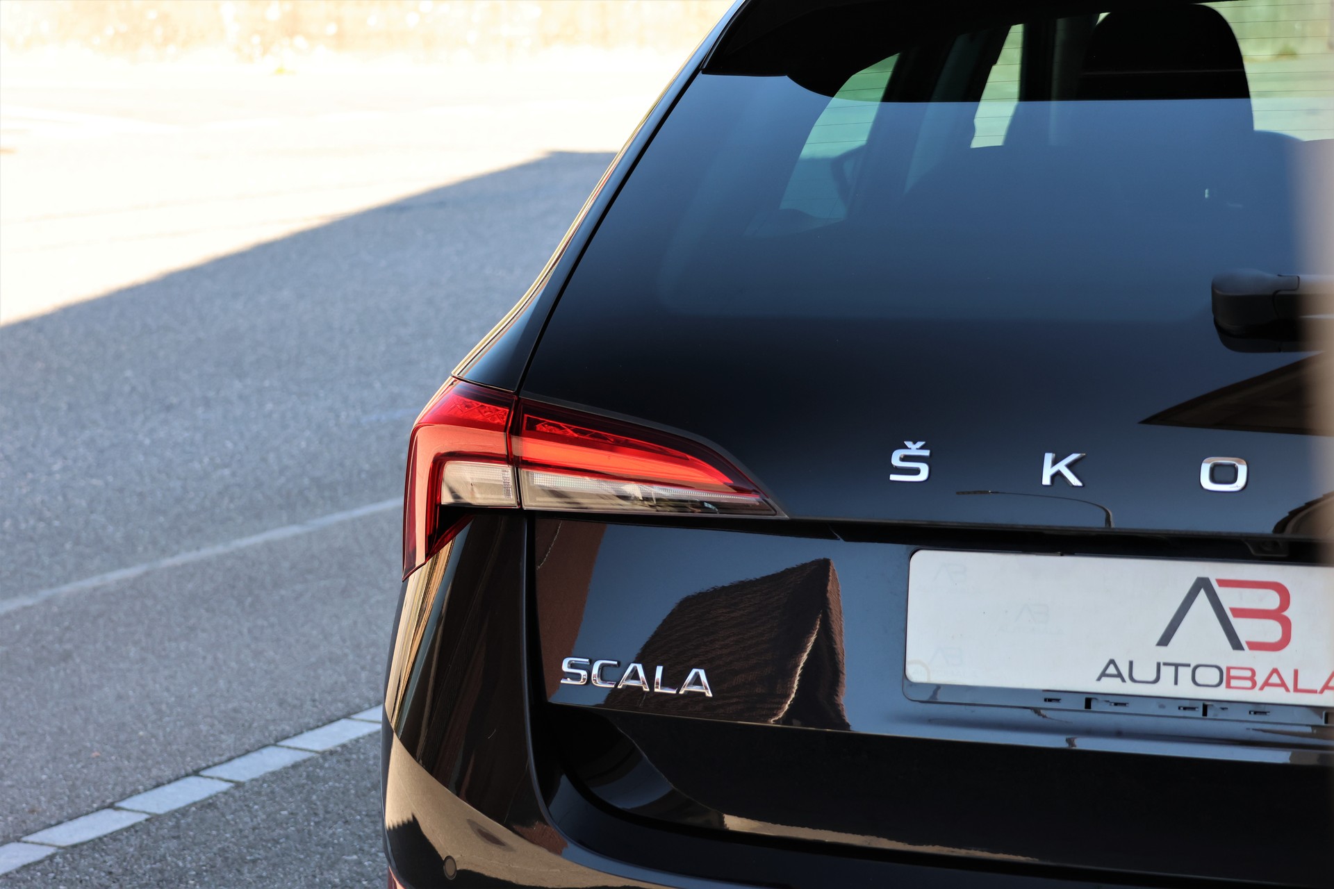 SKODA Scala 1.0 TSI Tour DSG (CH)-image-5
