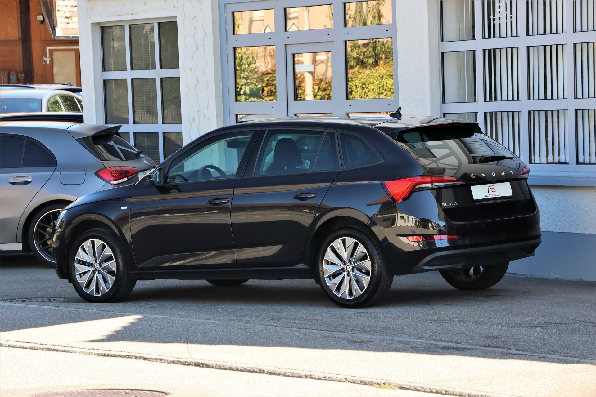 SKODA Scala 1.0 TSI Tour DSG (CH)-image-4